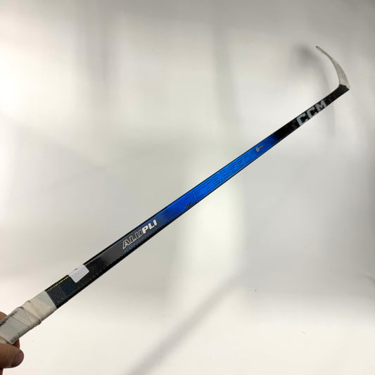 Used Right Blue CCM Jetspeed FT8 Pro | 85 Flex P92 Curve Grip | AB952