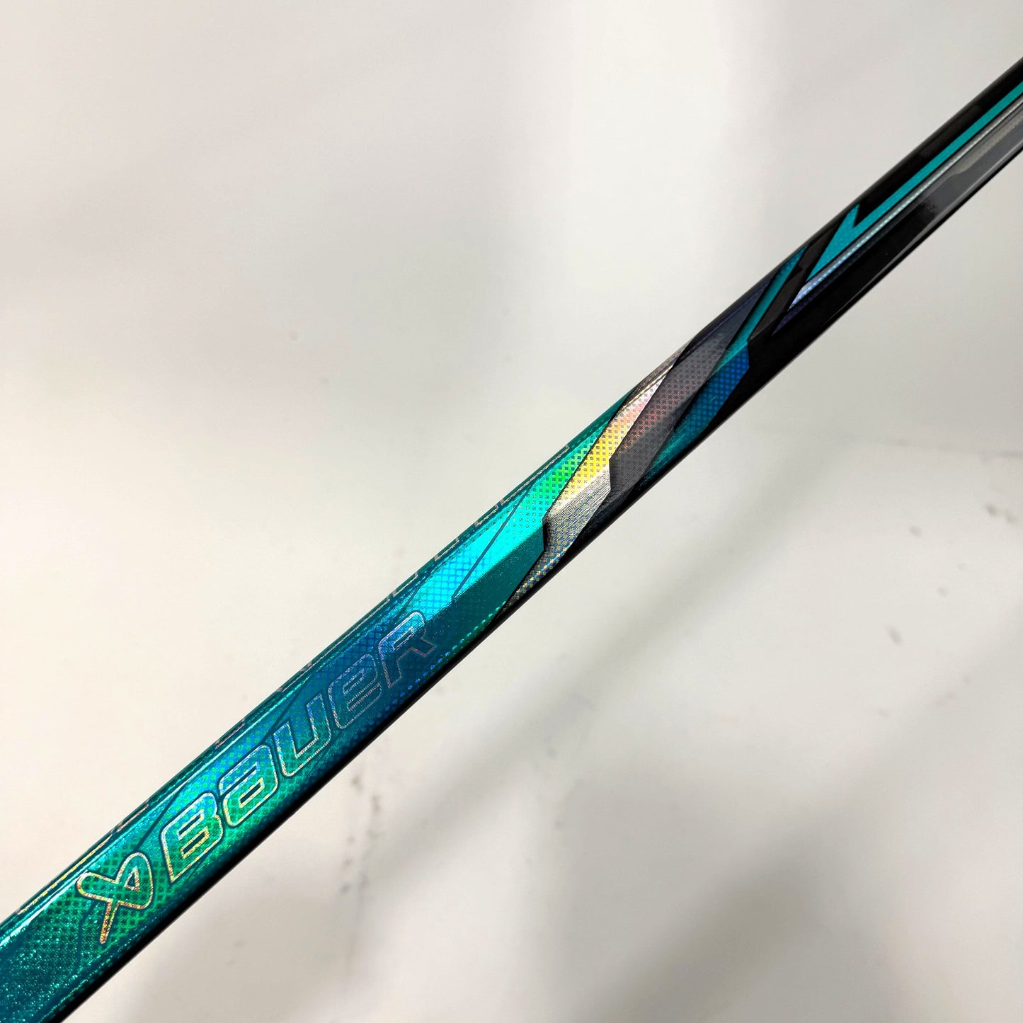 UNRELEASED - New Right Bauer Supreme Fuse | 55 Flex P28 Curve Grip | AB833