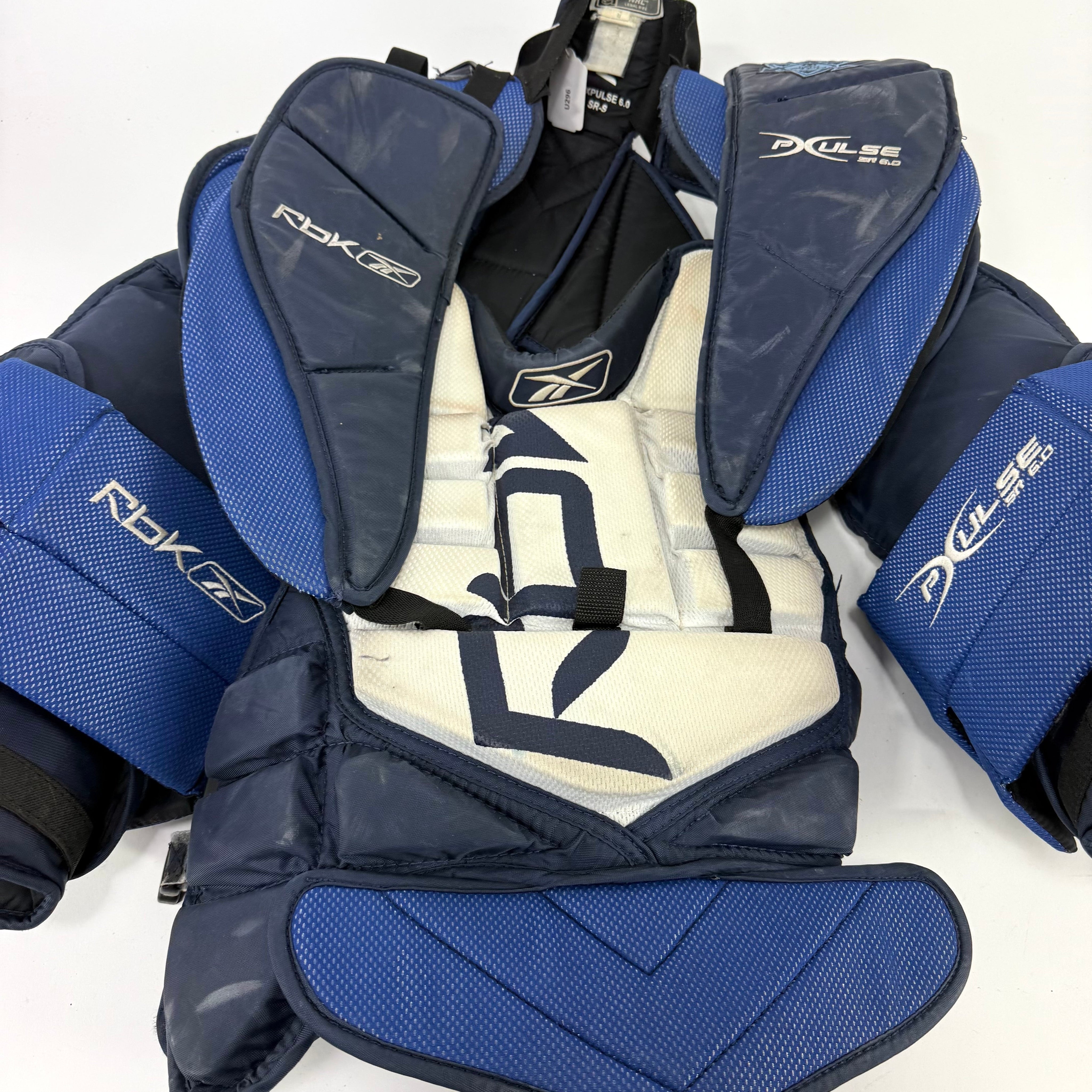 Used Reebok Pulse Chest Protector | SR Small | U296 - Top Flight Hockey