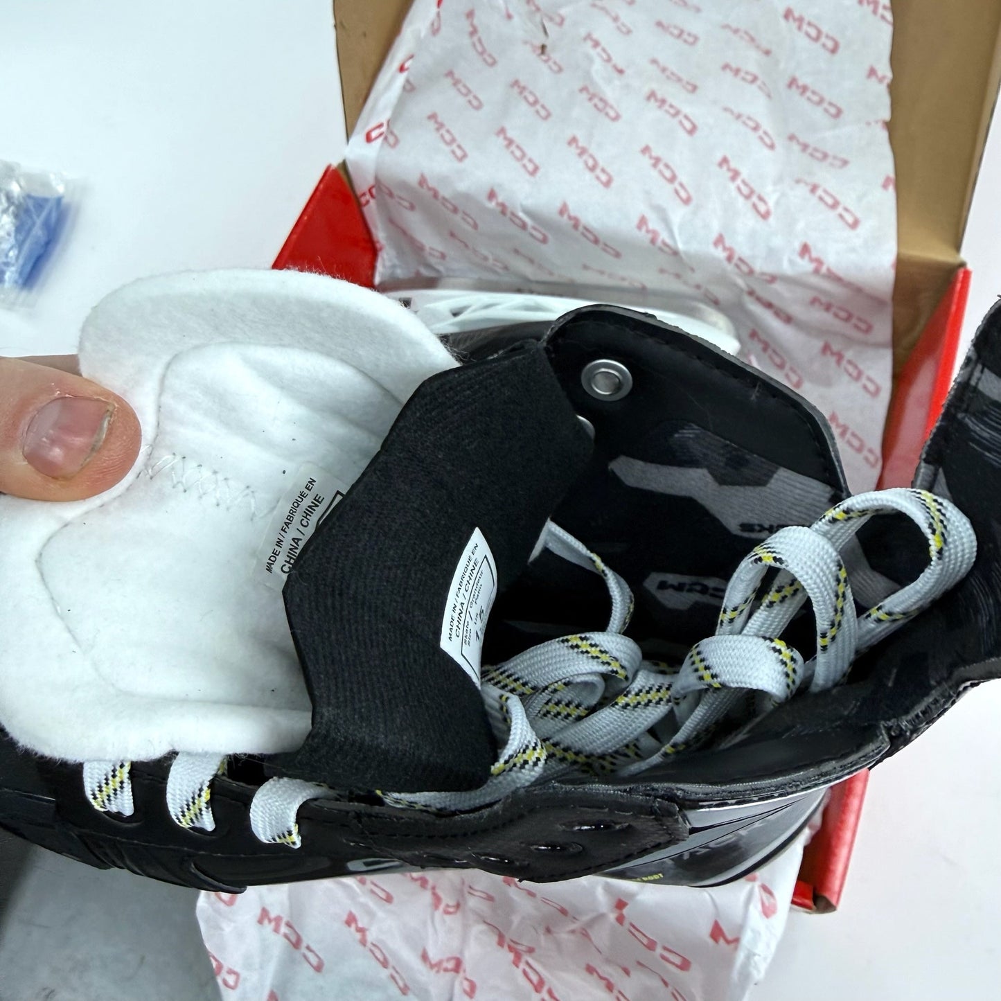 New CCM Tacks AS580 Skates | Jr 1.5-2.5 R | J715