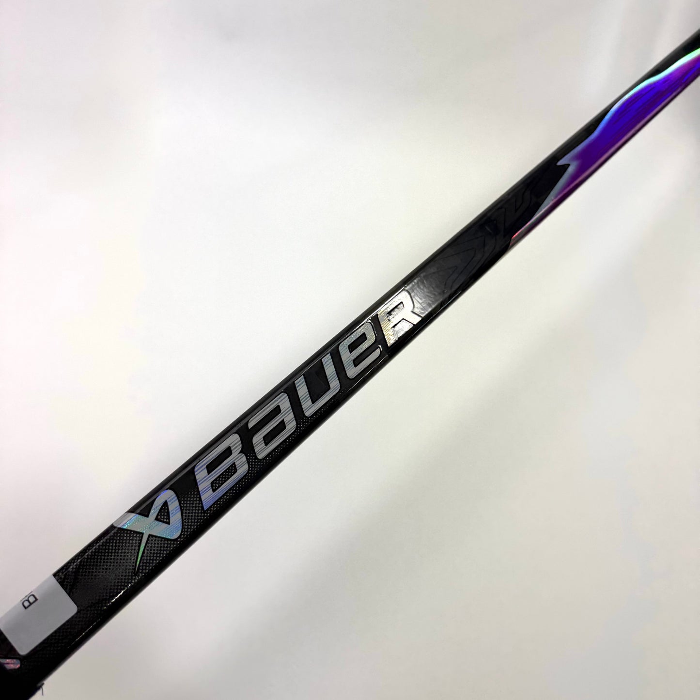 Used Left Purple Bauer Flylite | 82 Flex P28M Curve Grip | BH435