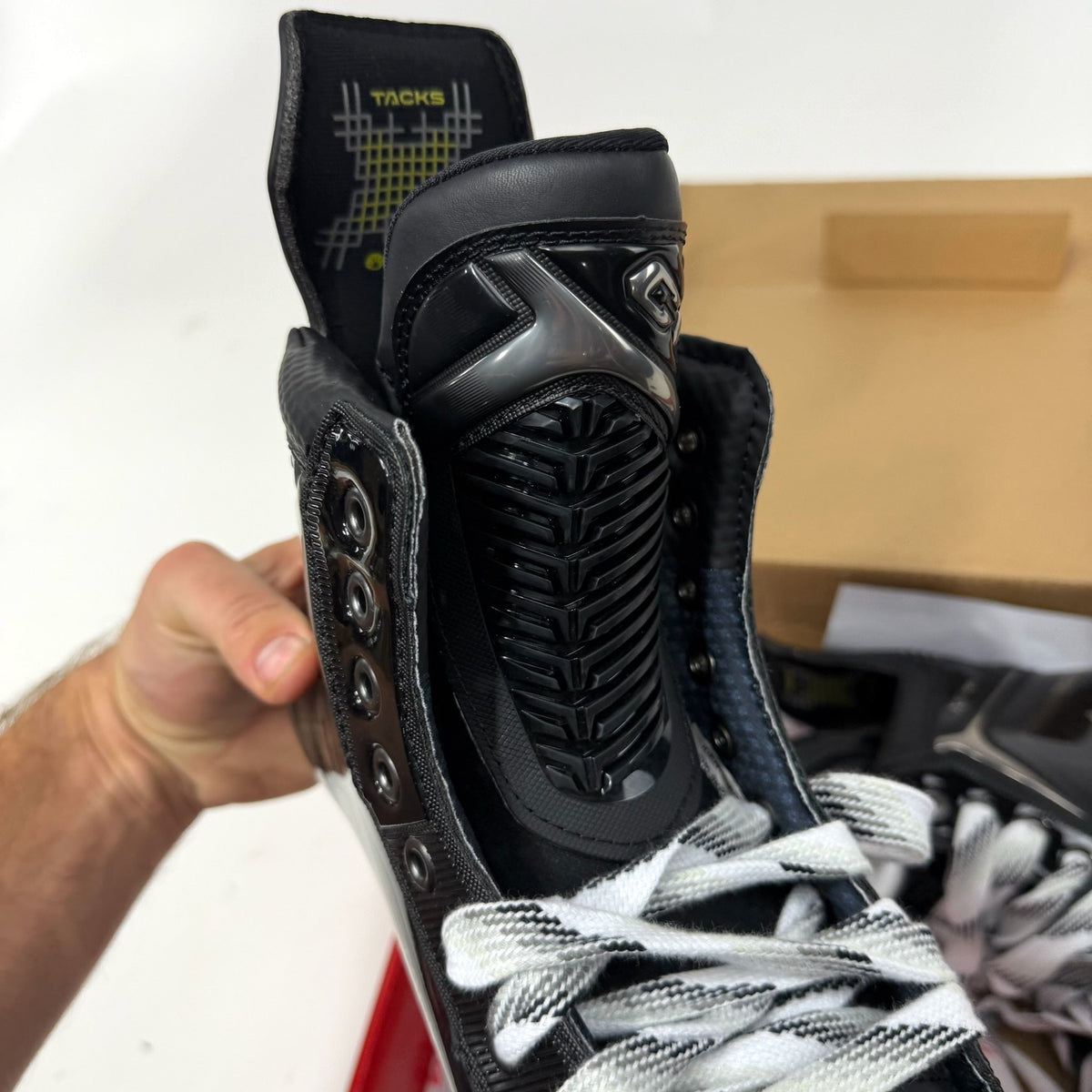New CCM Tacks Xf Pro Skates | 5.5 R | AB100 - Top Flight Hockey