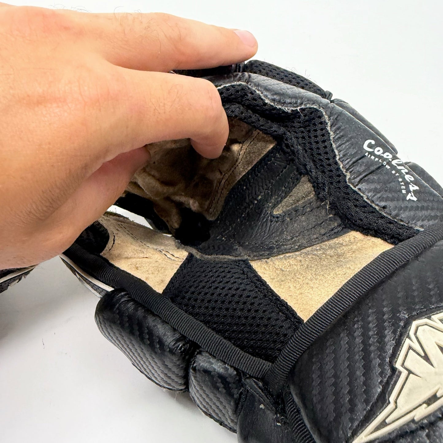 Used Black Mission Gloves | 14" | AB880
