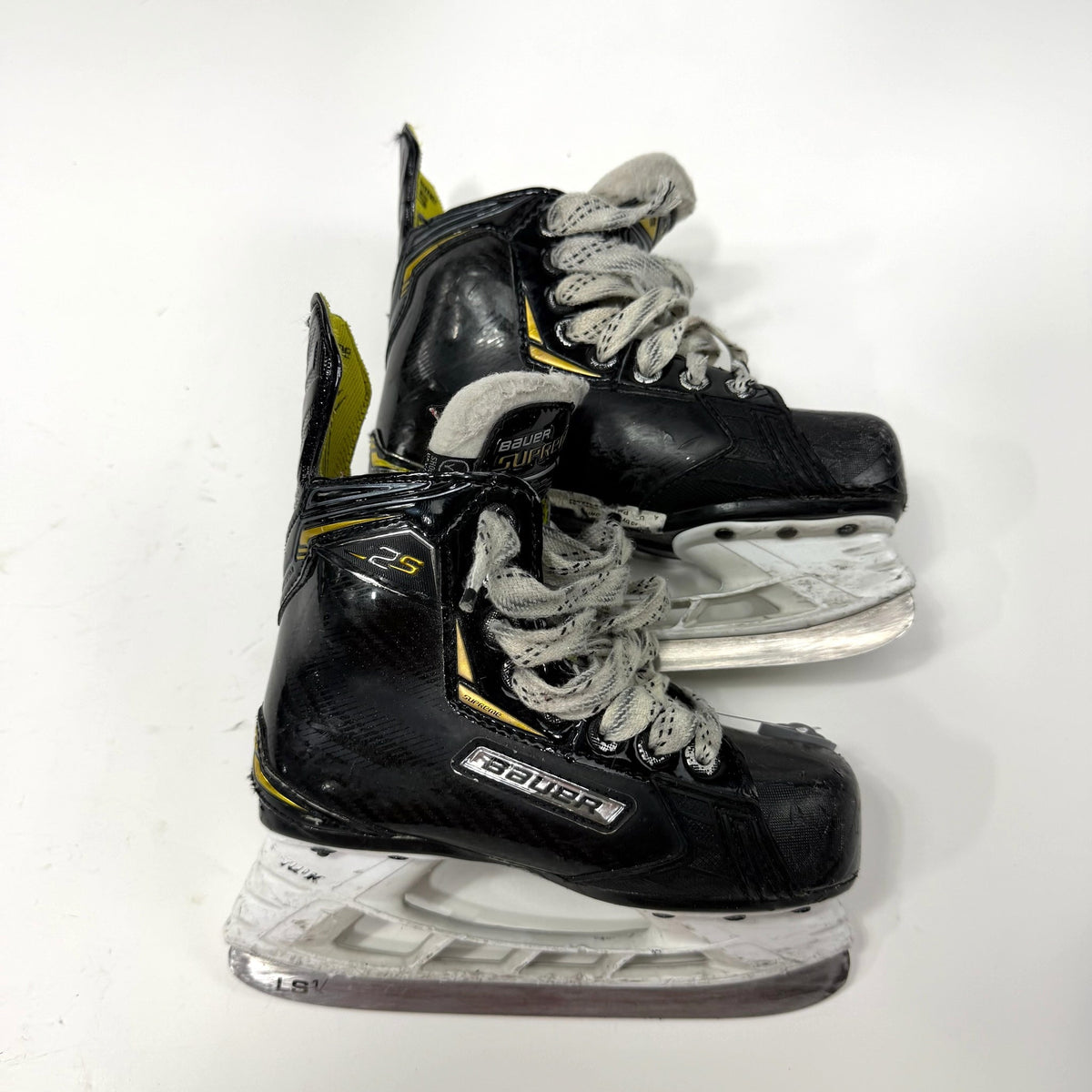 Used Bauer Supreme 2S Skates | Yth 12.5 D | AB380 - Top Flight Hockey