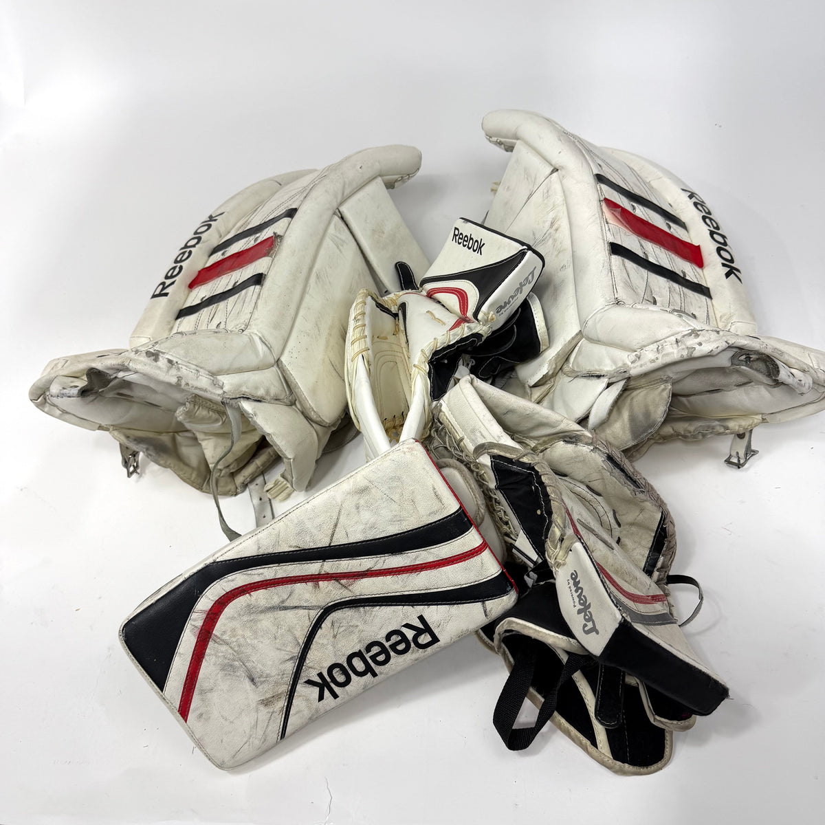Used Regular White/Red/Black XLT 24 Junior Full Goalie Set | 26+1" Pads | AB375
