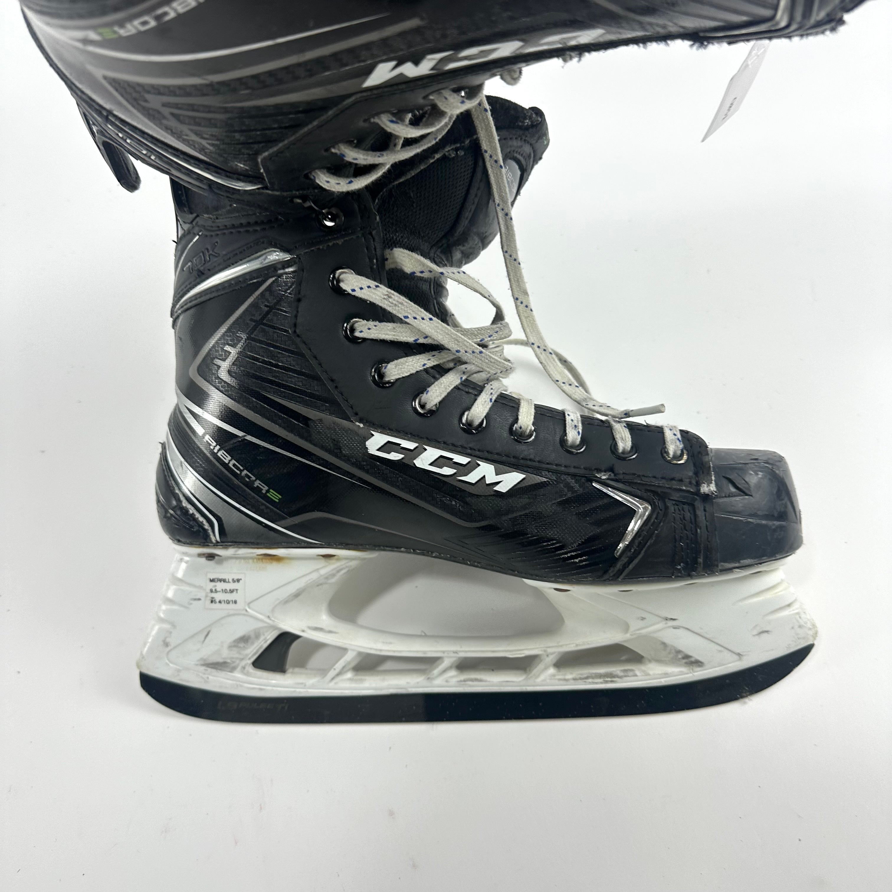 Used CCM Ribcore 70K Skates | Size 9D - #Q851