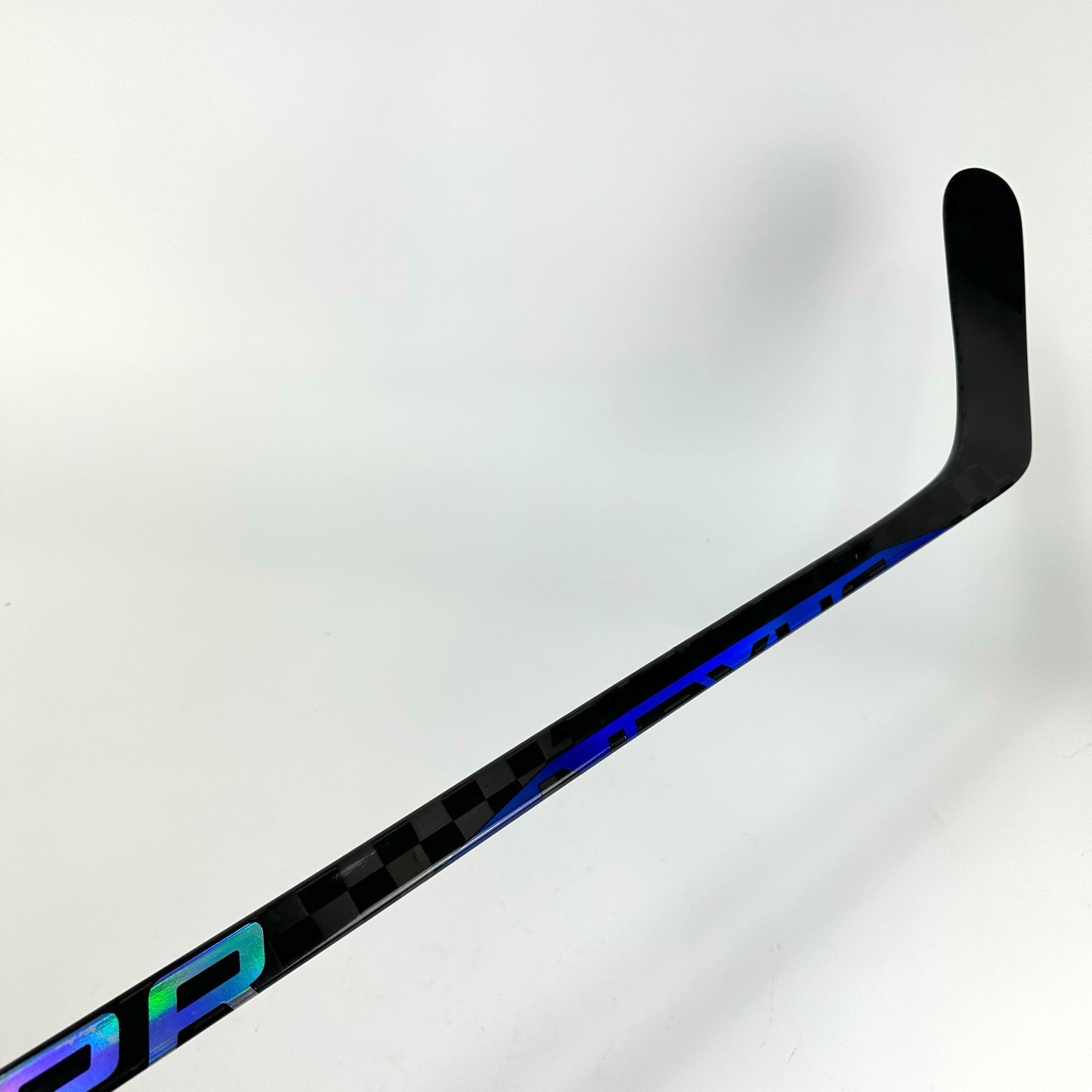 New Left Blue Bauer Nexys Sync | 95 Flex P29M Curve Non Grip | Broadway | K455