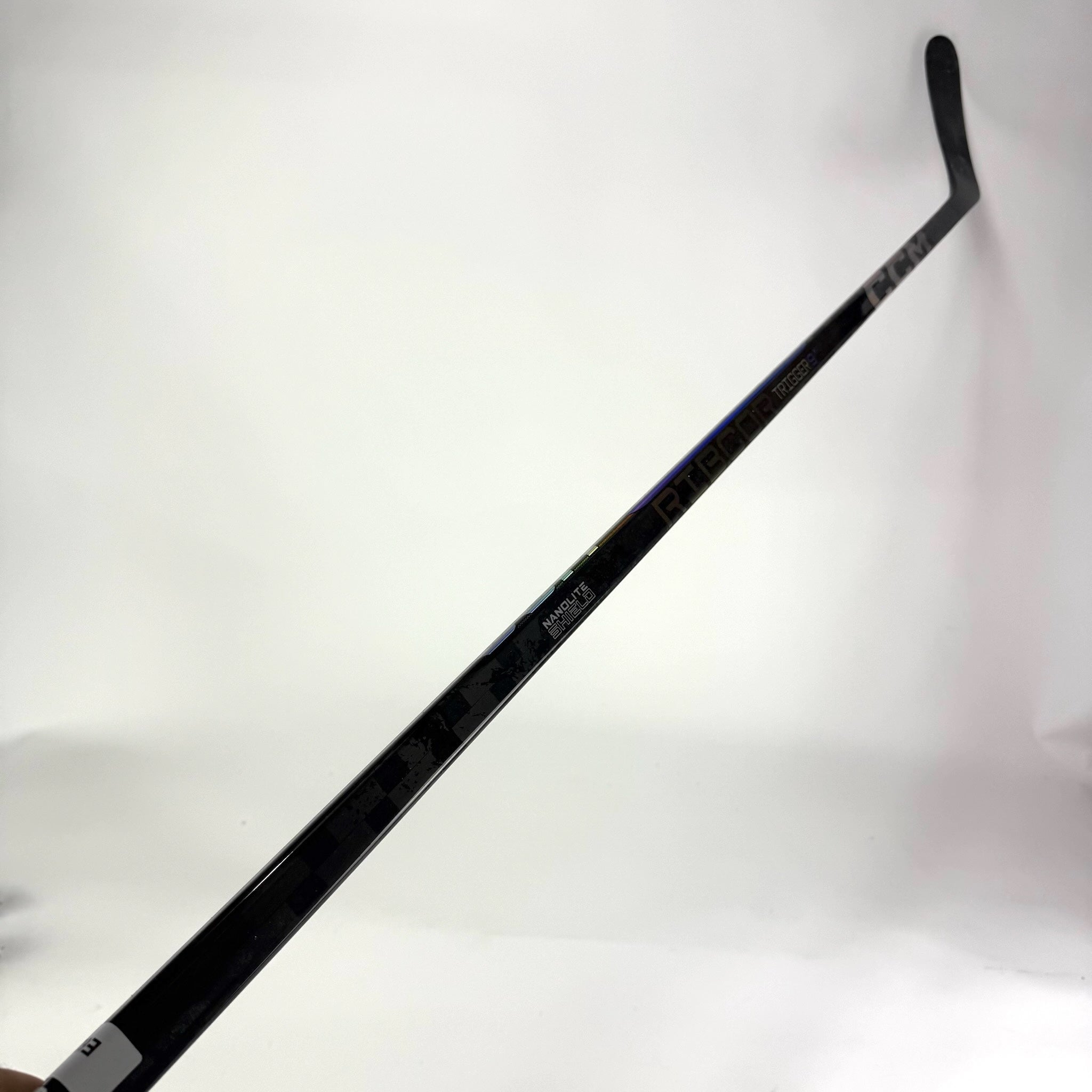 New Left CCM Ribcor Trigger 9 Pro | 85 Flex P28M Curve Grip | E607 - Top Flight Hockey