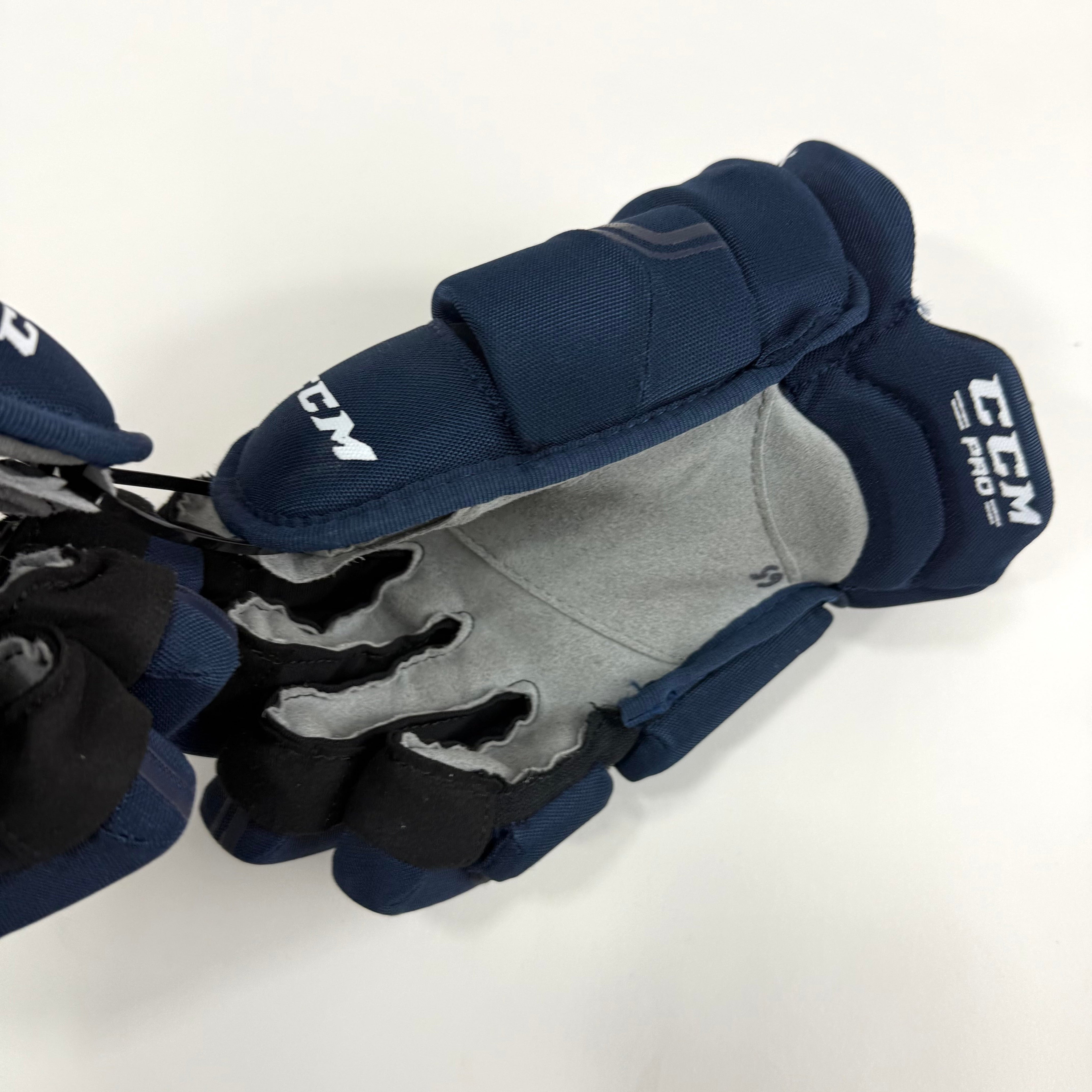Used Navy CCM HGQL Gloves | 13" | D377