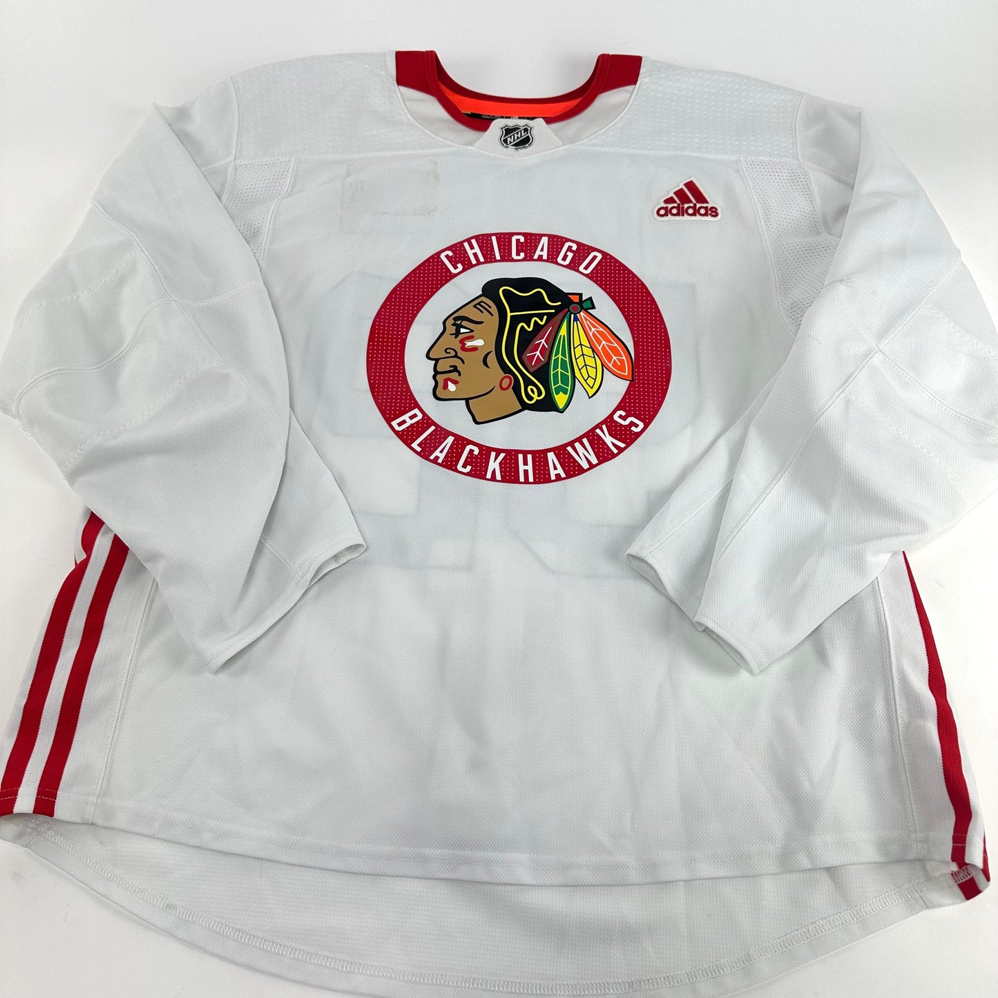 JOHNSON #52 - White Chicago Blackhawks Camp / Practice Jersey - Adidas MIC Size 56 - Top Flight Hockey