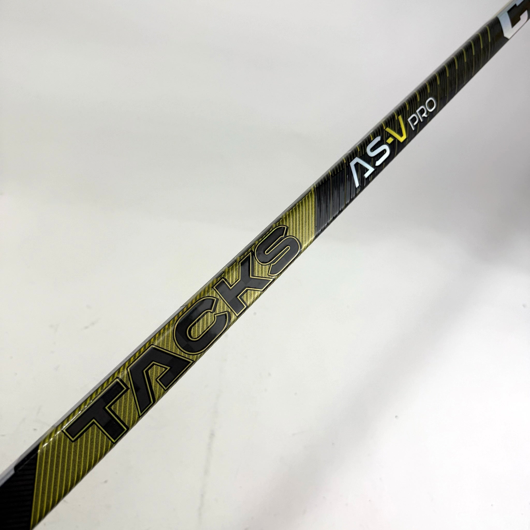 New Left CCM Tacks AS5 Pro | 75 Flex P28 Curve Grip | F54 - Top Flight Hockey