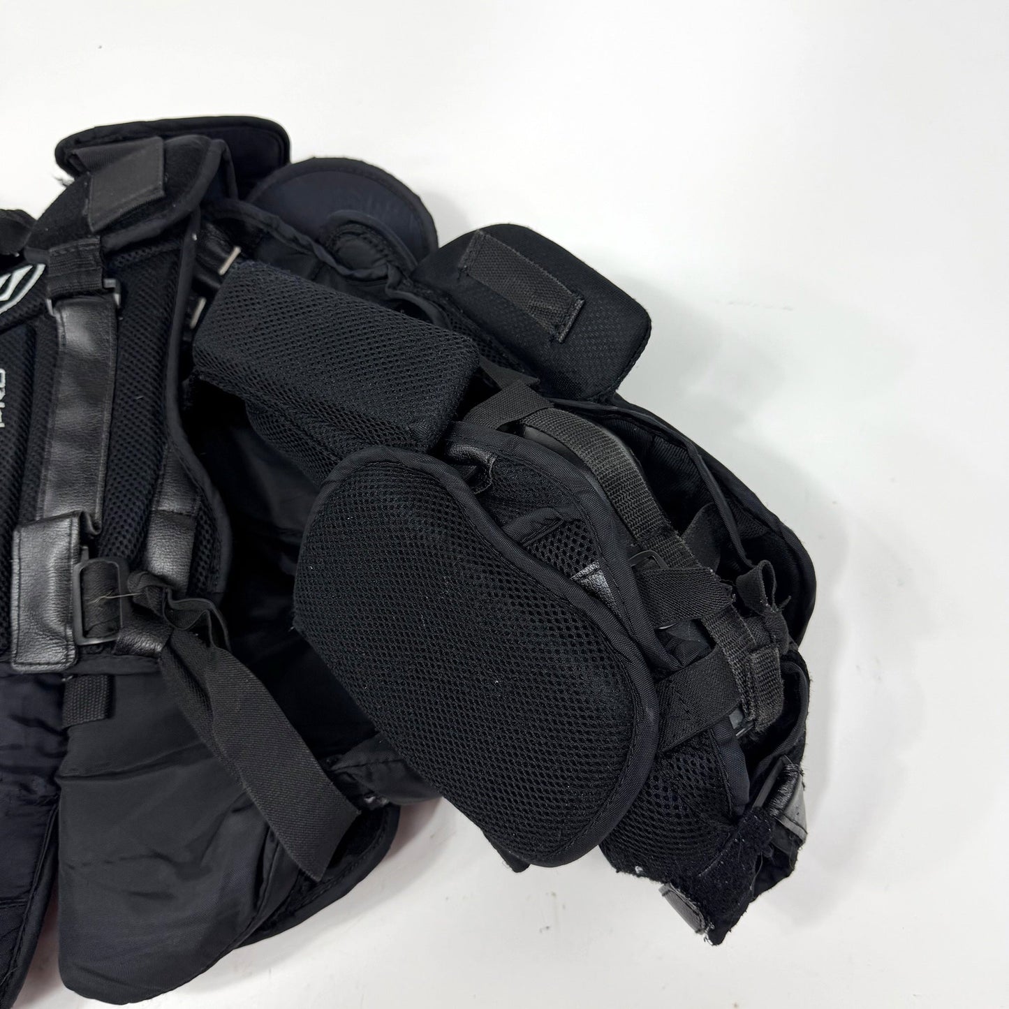 Used Warrior Ritual GT Pro Goalie Chest Protector | Senior Small | AB530