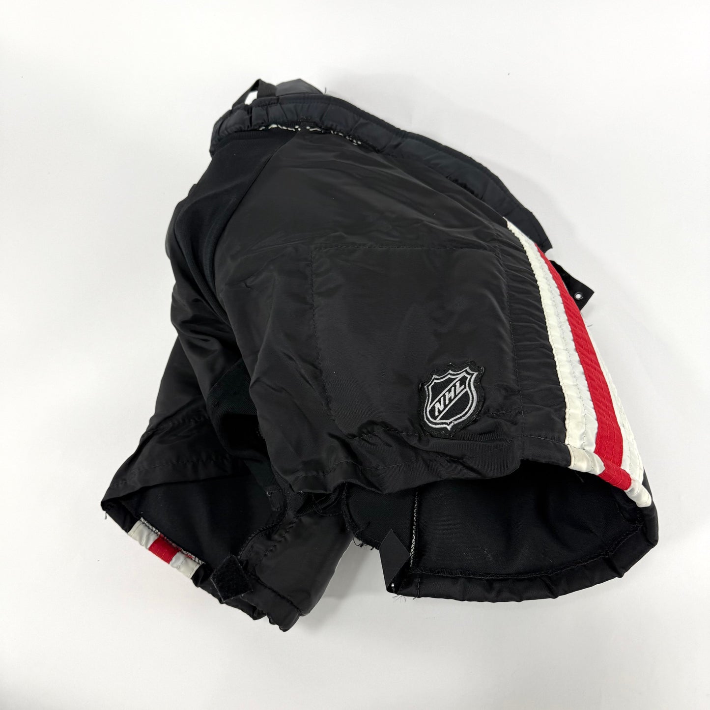 Used Chicago Blackhawks CCM HP520 Pants | Senior Medium | L407
