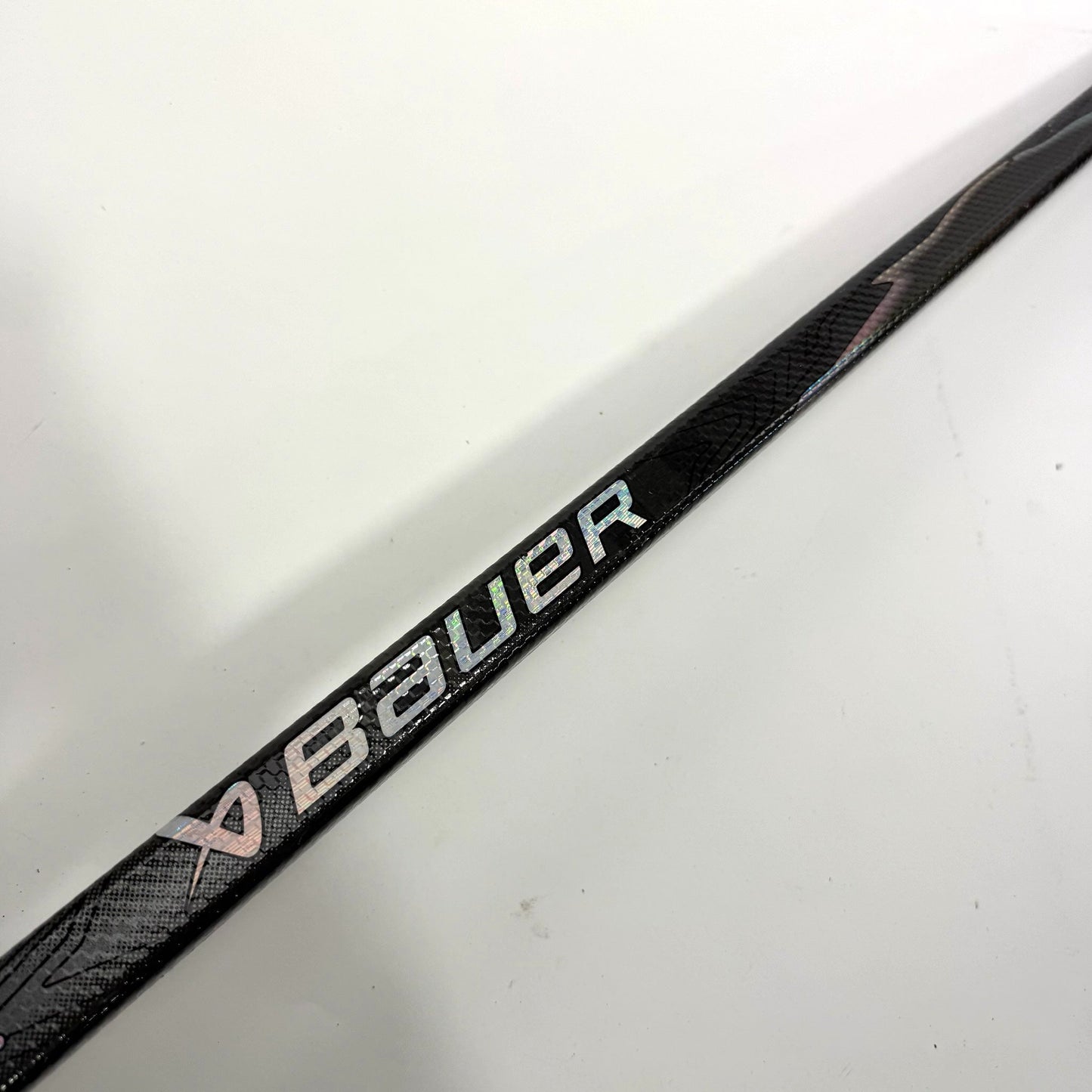 Used Left Red/Black Bauer Flylite | 95 Flex P28 Curve Grip | Colton Dach | BH147