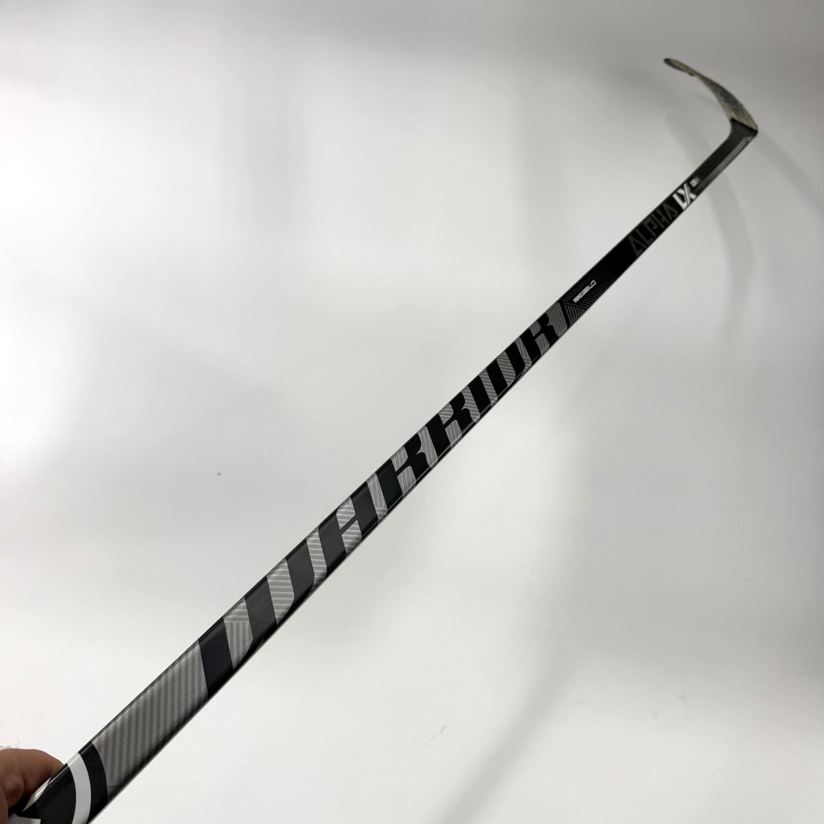 Used Right Warrior Alpha LX Pro | 80 Flex P28 Curve Grip | AB180 - Top Flight Hockey