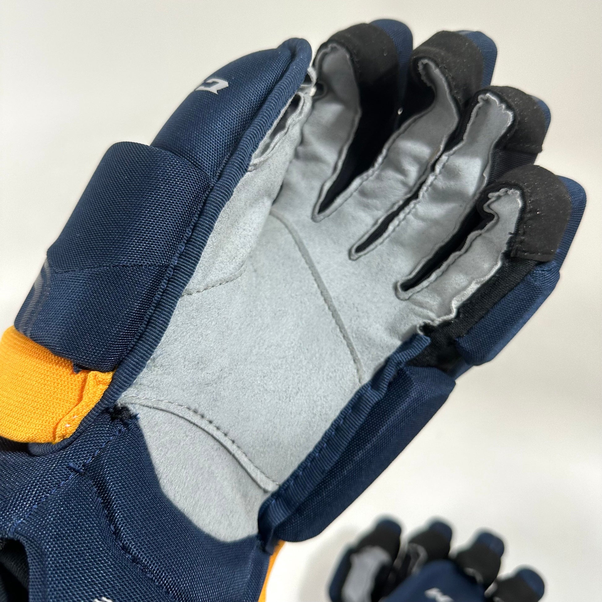 Brand New CCM HGQLXP Gloves Buffalo Sabres 15" - Top Flight Hockey