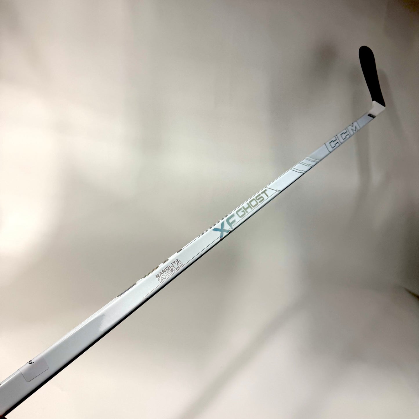 New Left White CCM XF Ghost | 80 Flex P92 Curve Grip | AB717