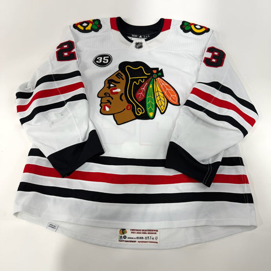 Philipp Kurashev #23 Away Chicago Blackhawks Team Issued Jersey 2021-2022, Set 2 | 8534-25621
