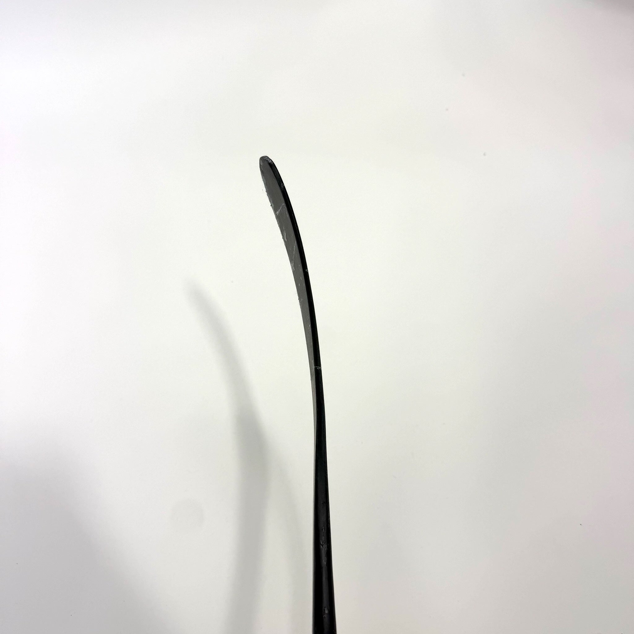 Used Right Sherwood Rekker | 25 Flex P28 Curve Grip | BH457 - Top Flight Hockey