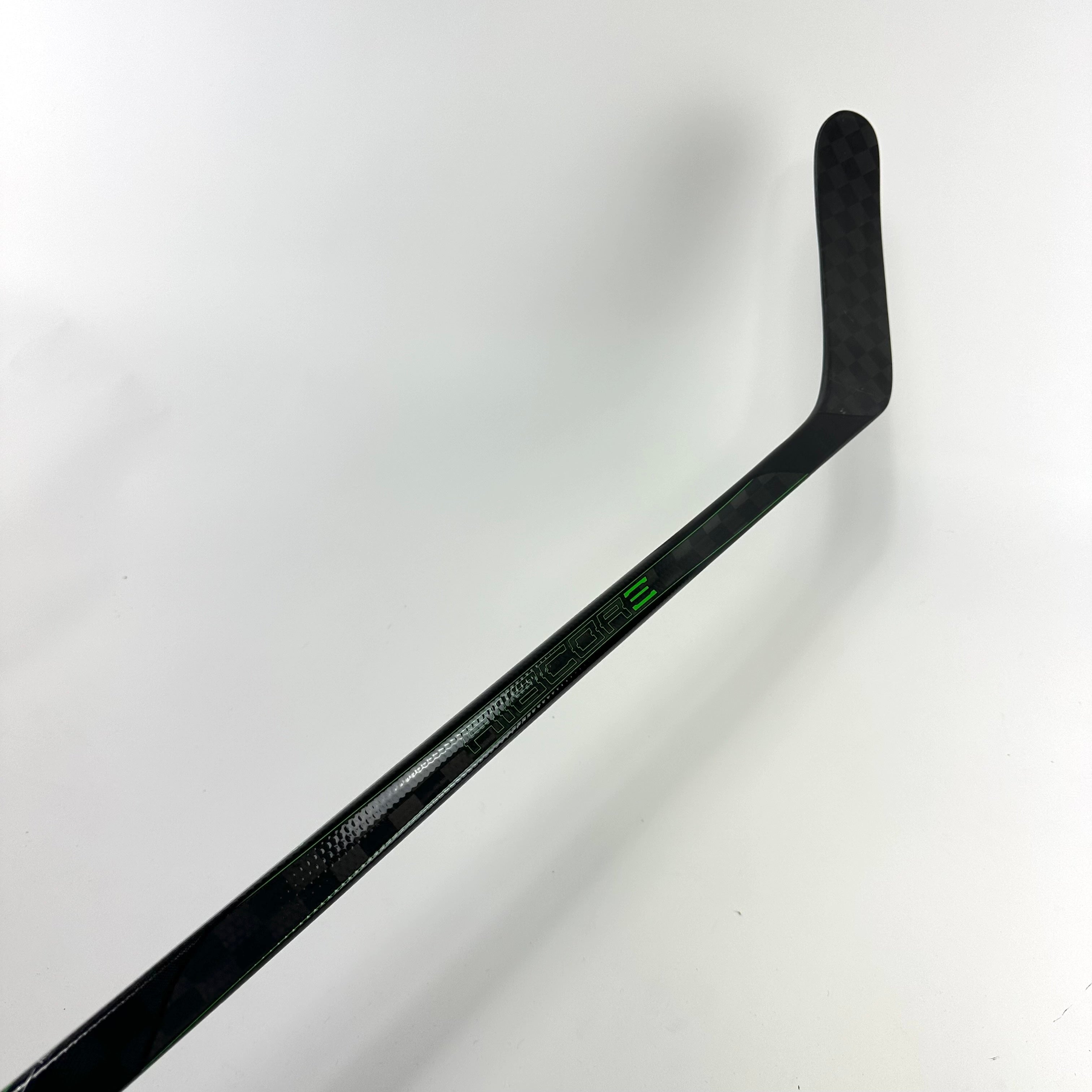 New Left CCM Ribcor Trigger 4 Pro | 95 Flex Mackinnon Pro Curve Grip | Jako | M557