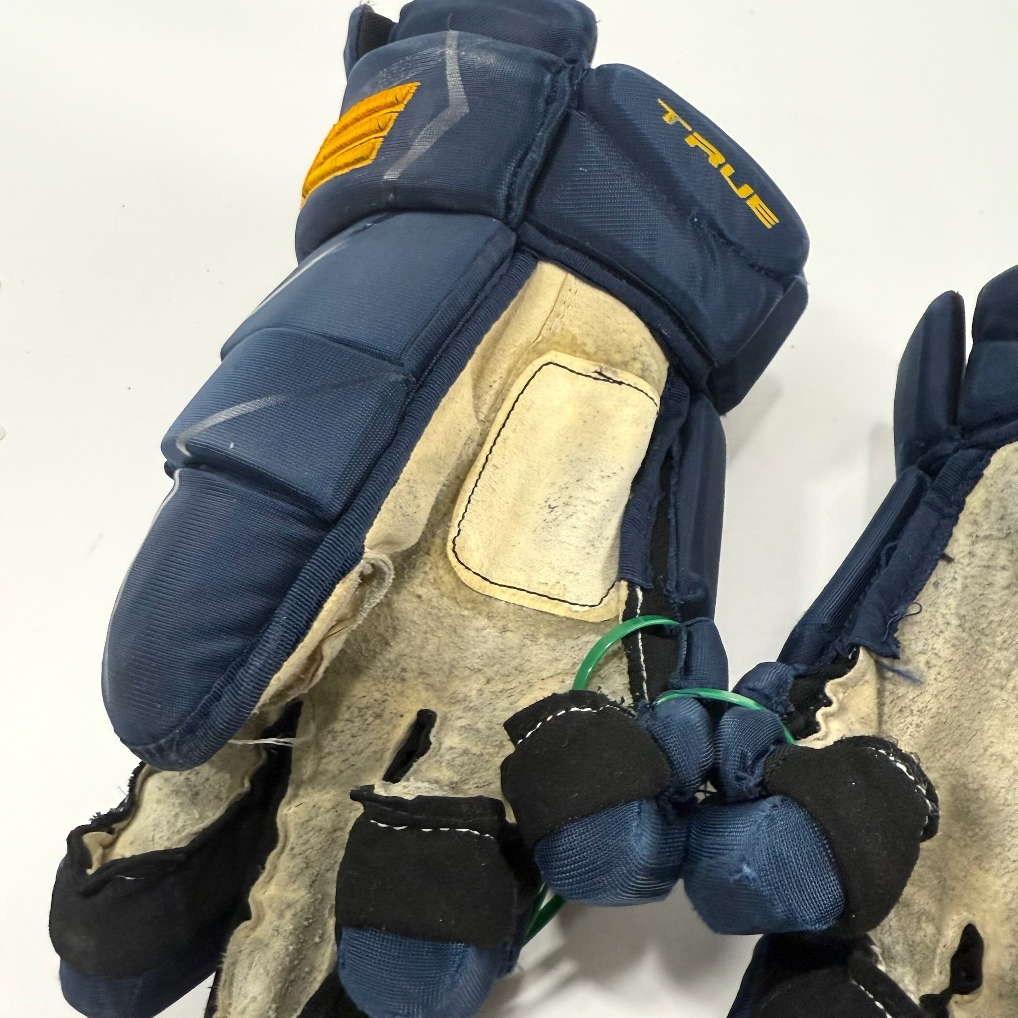 Used Navy STL Blues True Catalyst 9x Gloves | 14" | D164 - Top Flight Hockey