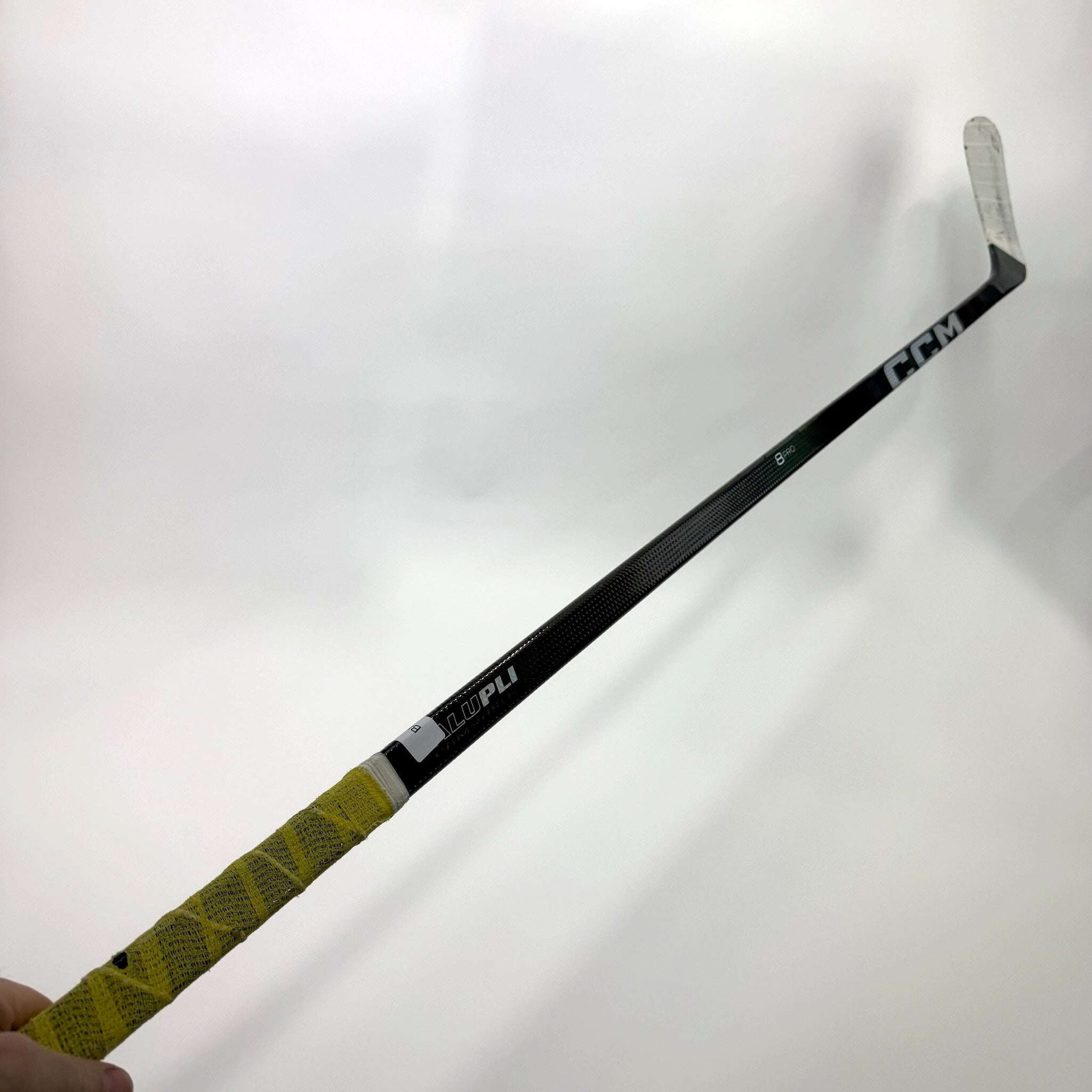 Used Left Black CCM Jetspeed FT8 Pro | 80 Flex P90TM Curve Grip | BH416 - Top Flight Hockey