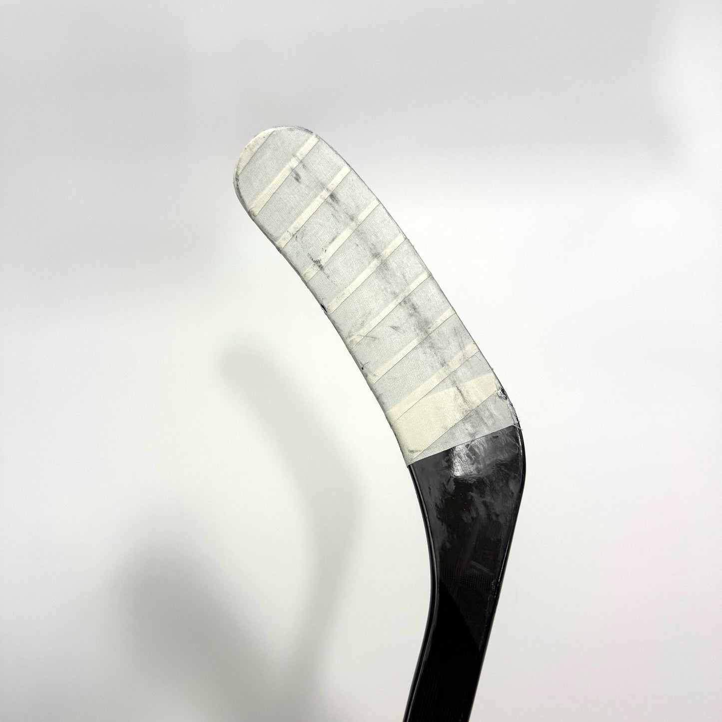 Used Left Black CCM Jetspeed FT7 Pro | 80 Flex P90TM Curve Grip | BH420 - Top Flight Hockey