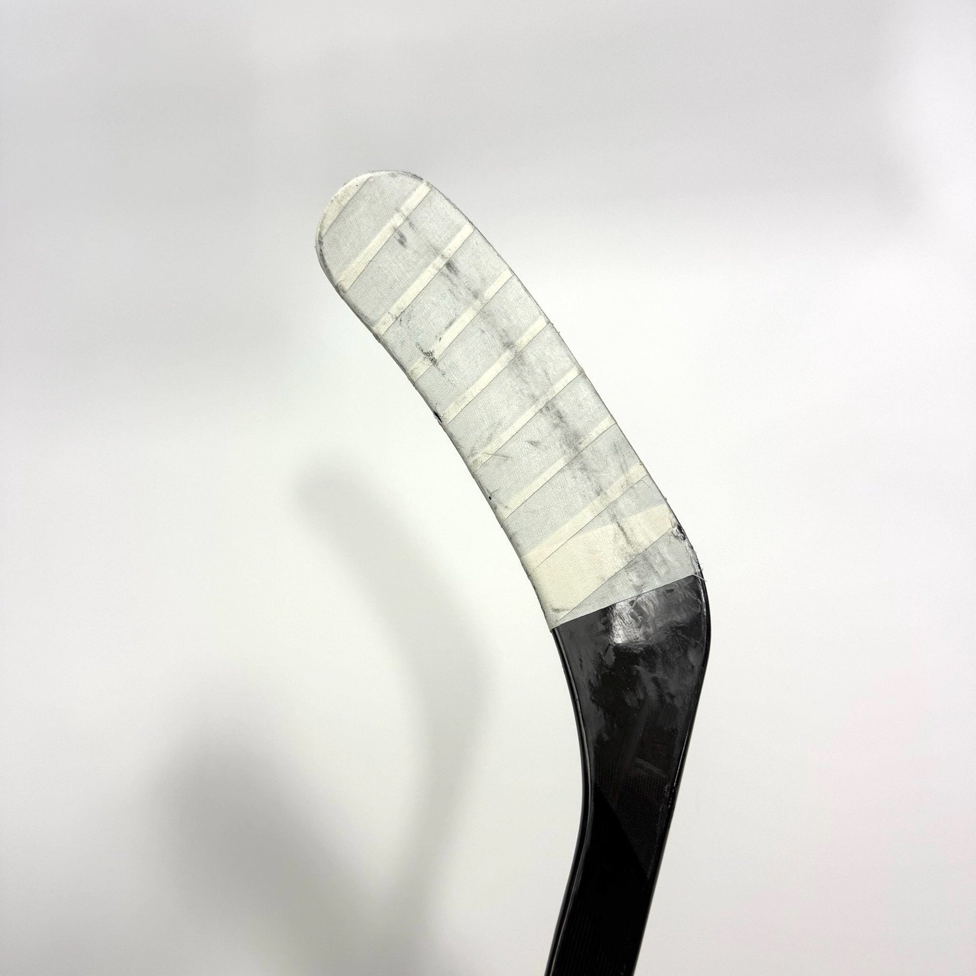 Used Left Black CCM Jetspeed FT7 Pro | 80 Flex P90TM Curve Grip | BH420 - Top Flight Hockey