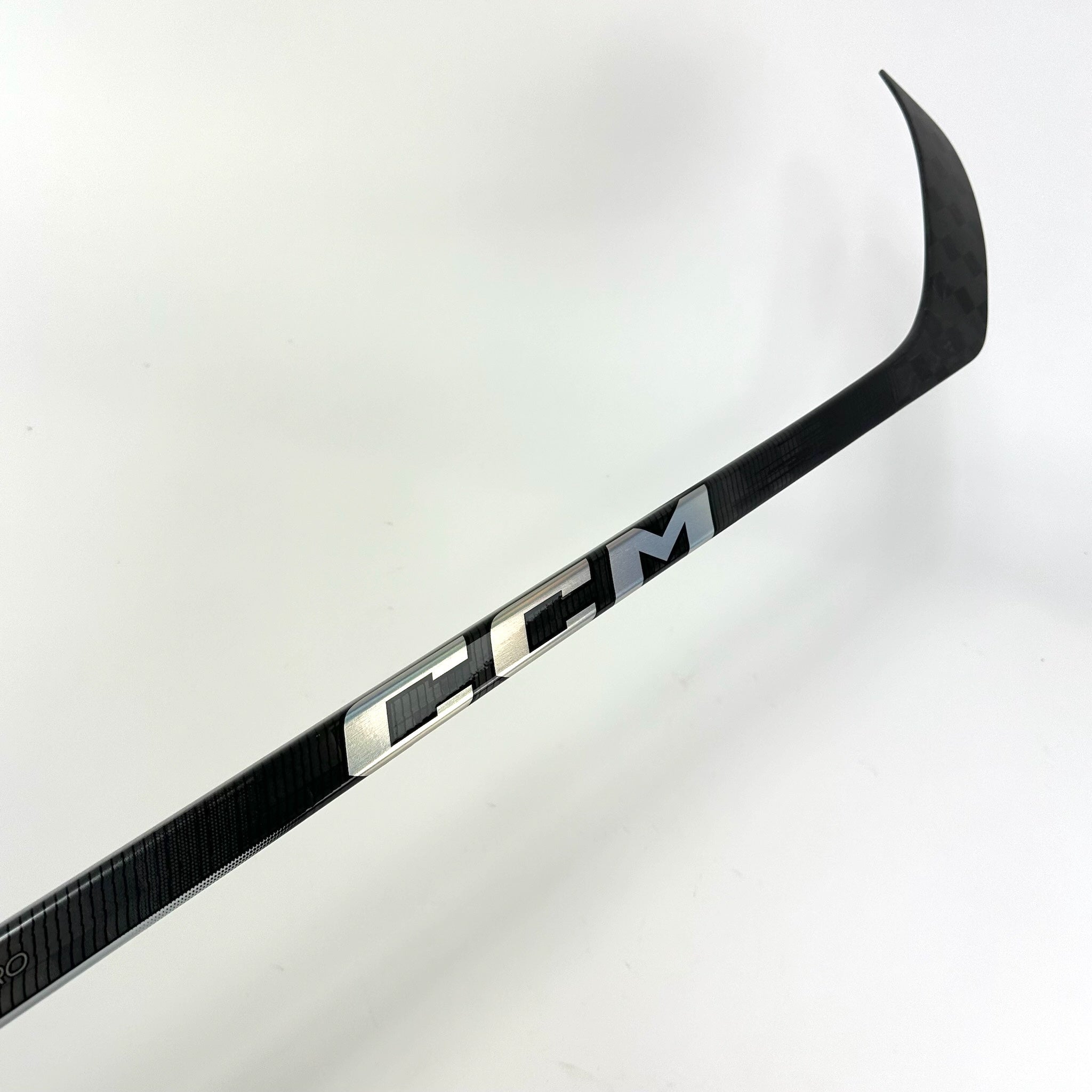 New Right CCM Jetspeed Ft6 Pro | 90 Flex 28M Curve Grip | Schmidt | K103