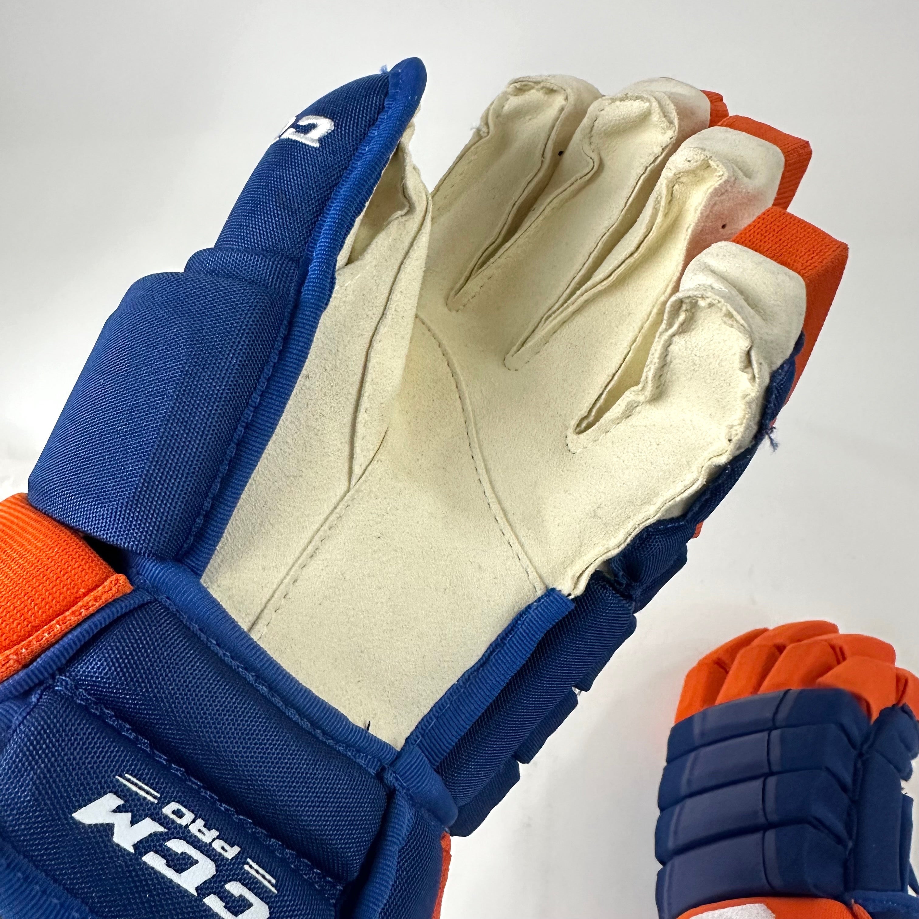 Brand New Royal and Orange New York Islanders HG97XP | Size 15"