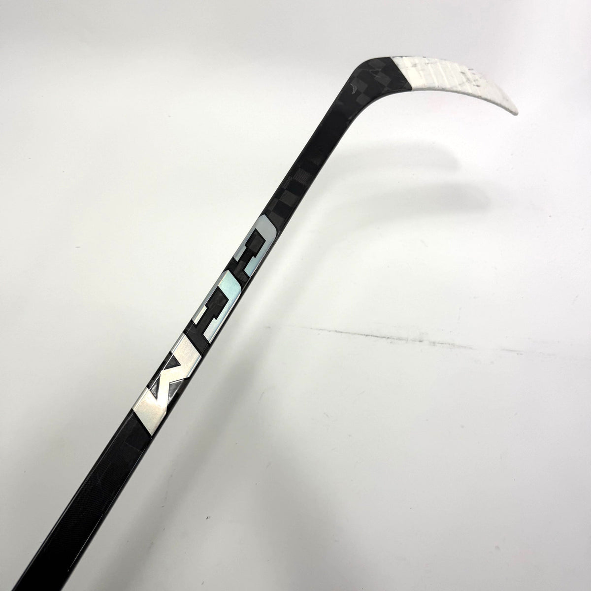 Used Left Black CCM Jetspeed FT8 Pro | 95 Flex P92 Curve Grip | Jason Dickinson | BH129 - Top Flight Hockey