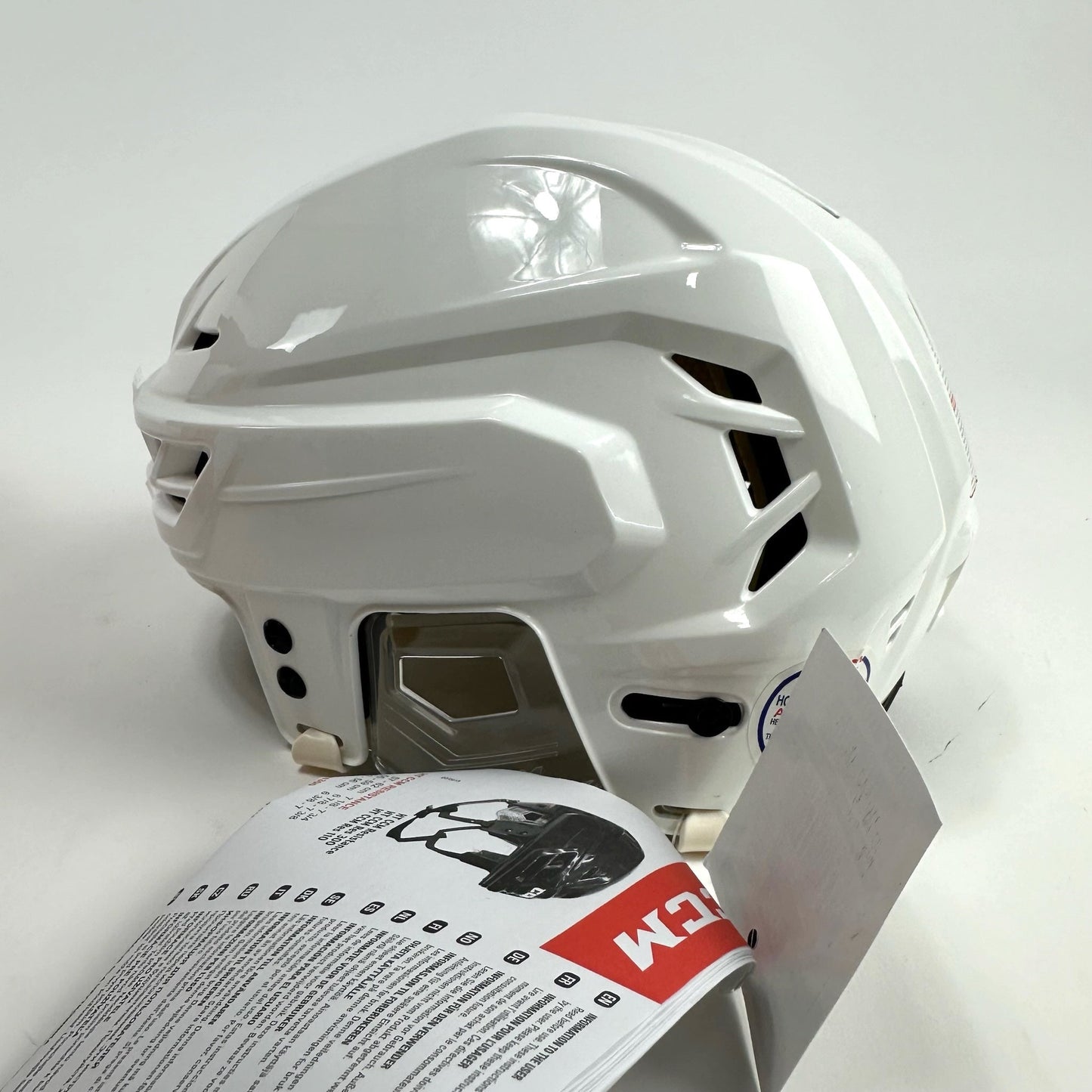 Brand New Small CCM Resistance 110 White Helmet