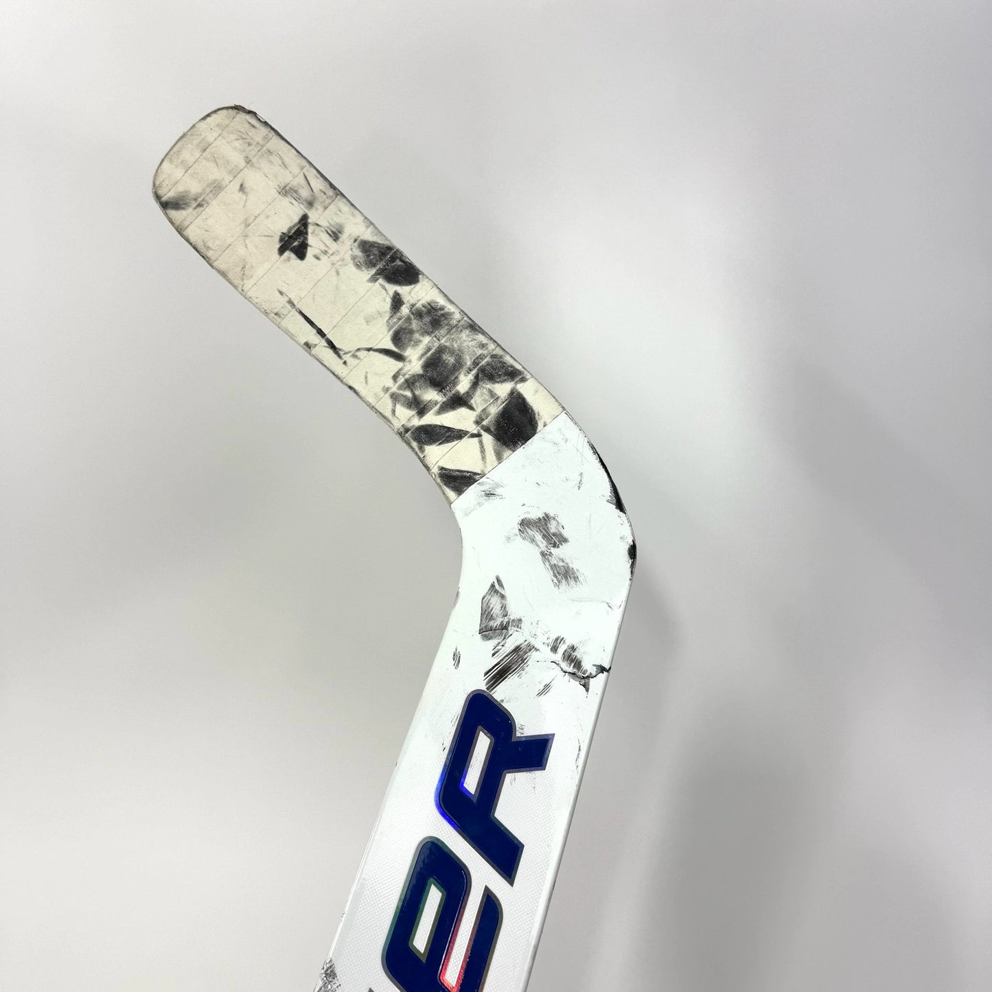 Used Regular White/Navy Bauer Vapor Flylite Goalie Stick | 25" Paddle Wedge Curve | J197