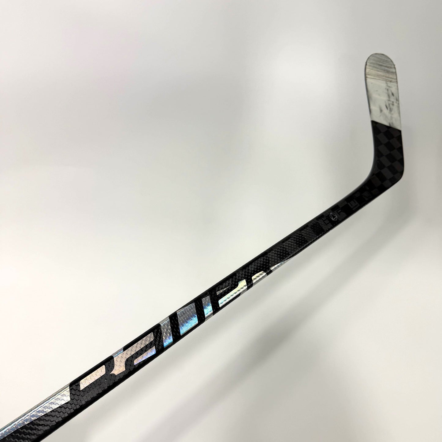 Used Silver Bauer Pulse | 65 Flex New Zegras Pro Curve Grip | AB443