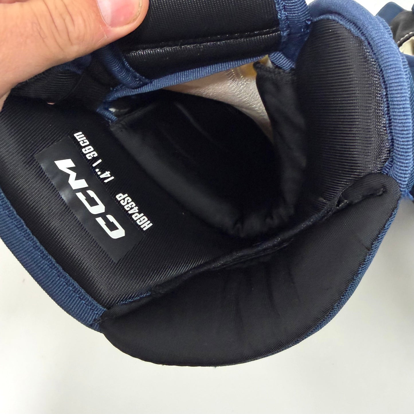 Used Navy CCM HPG43 Gloves | 14" | J114