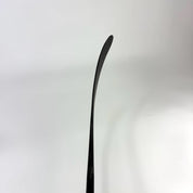 Used Left Yellow Warrior Alpha LX2 Pro | 85 Flex P28 Curve Grip | F361 - Top Flight Hockey