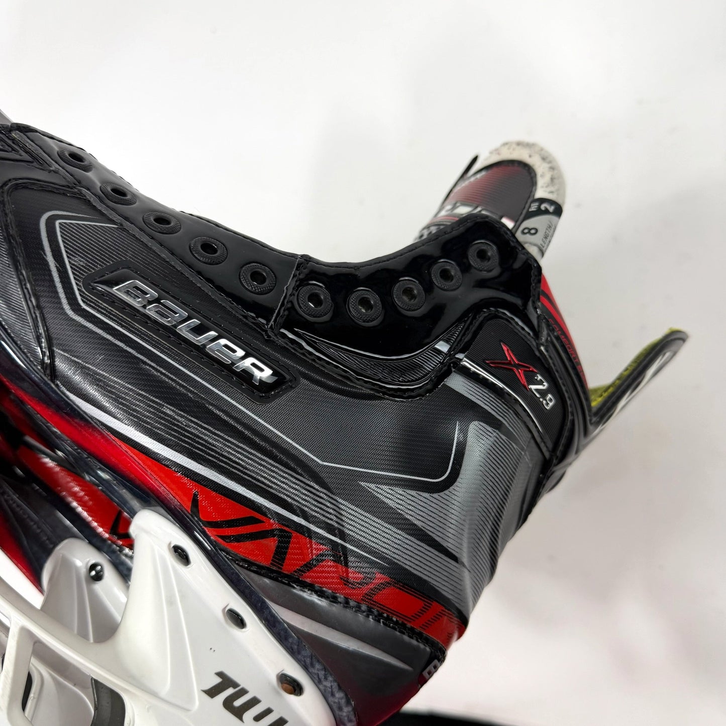 Used Bauer Vapor X2.9 Skates | Size 8 Fit 2 | AB686