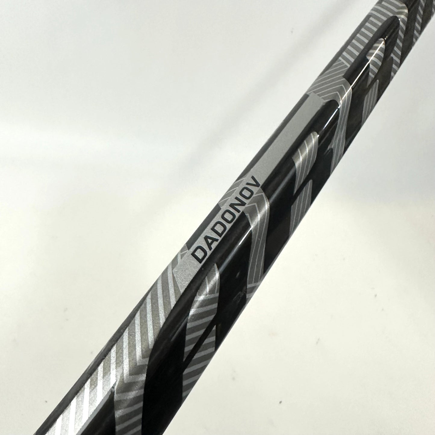 Used Left Handed White Warrior Alpha LX Pro | 90 Flex | P92 Curve | Dadonov | Grip | A304 - Top Flight Hockey