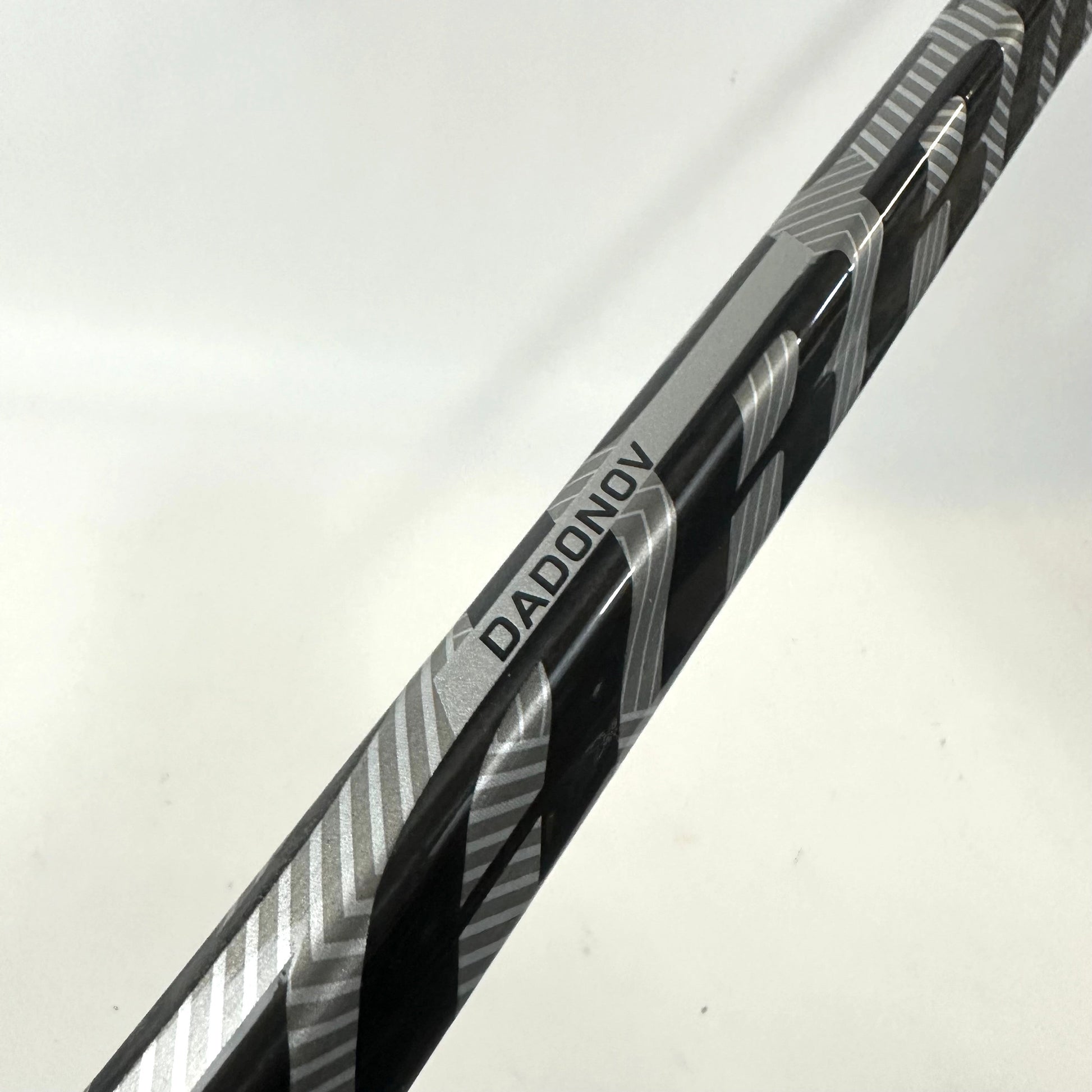 Used Left Handed White Warrior Alpha LX Pro | 90 Flex | P92 Curve | Dadonov | Grip | A304 - Top Flight Hockey