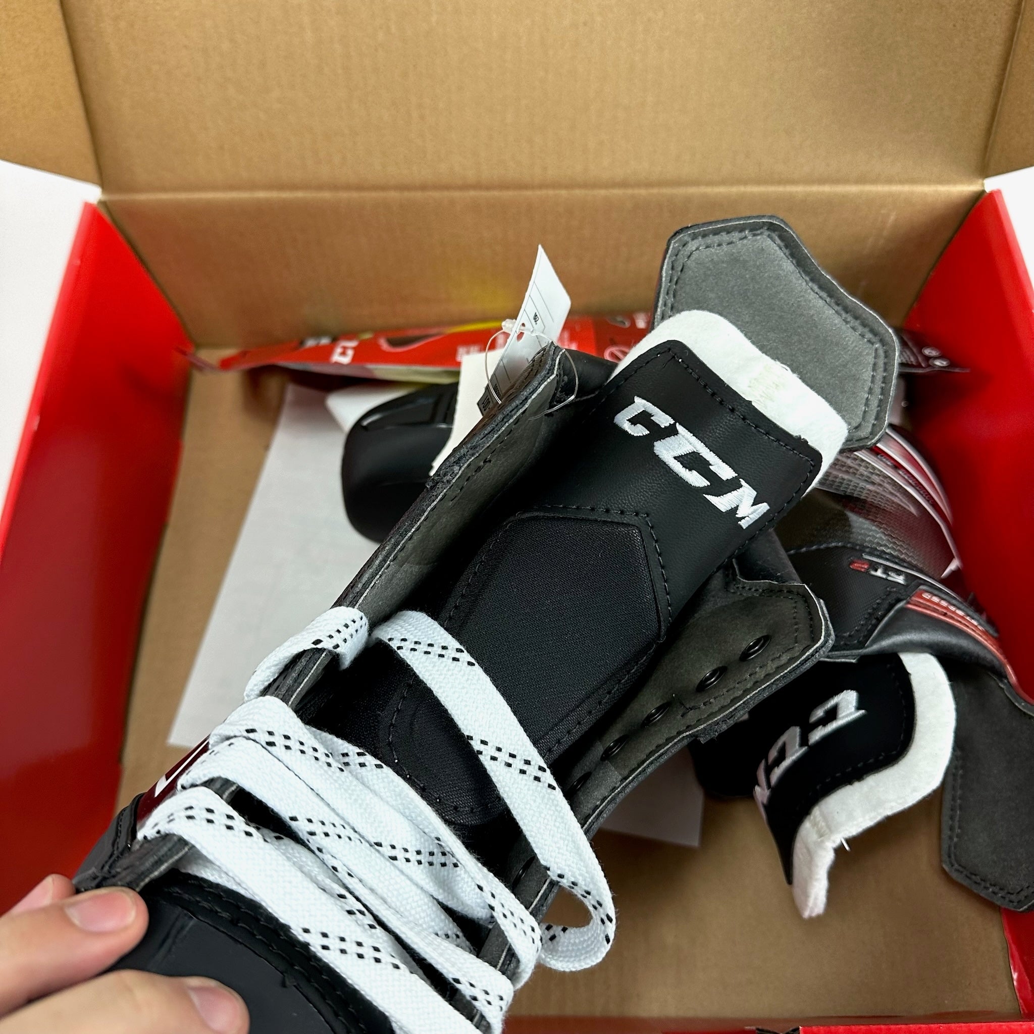 New CCM Jetspeed FT2 Skates | Size 8.5 D | M312