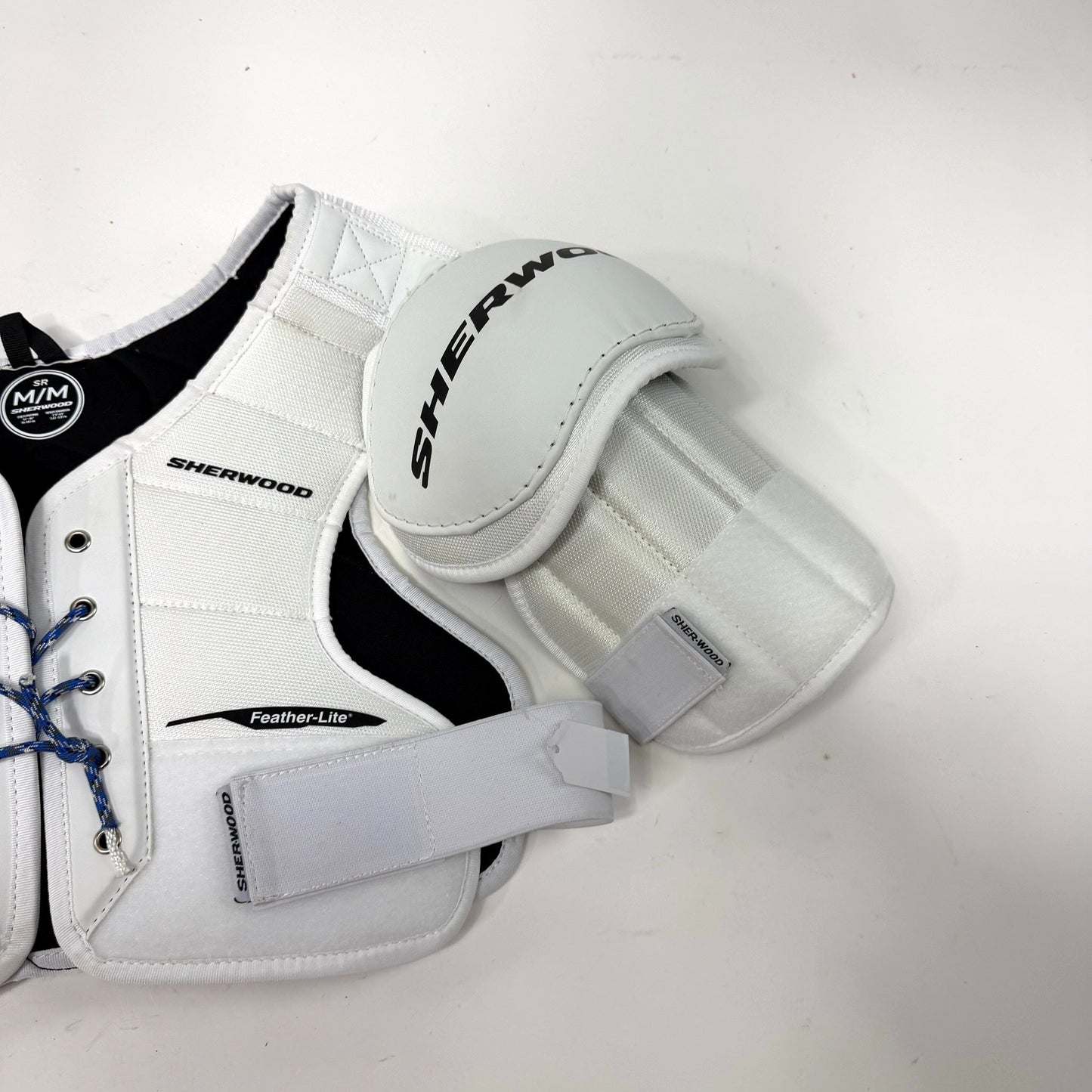 New Sherwood Feather Lite 5030 Shoulder Pads | Senior Medium | AB681