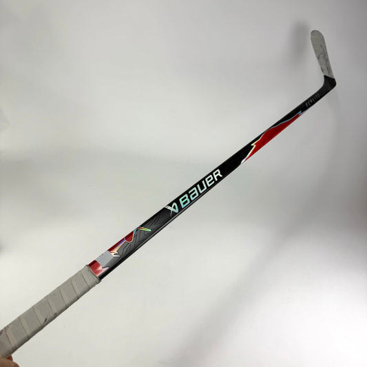 Used Left Red Bauer Flylite | 77 Flex P92 Curve Grip | J568