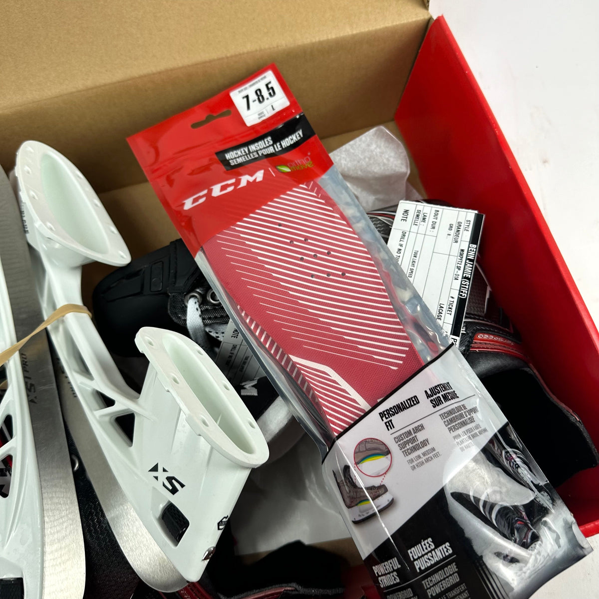 New CCM Jetspeed FT2 Skates | Size 8  | M300 - Top Flight Hockey