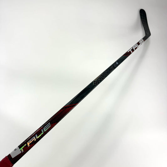 Used Left Red True Catalyst 9X4 | 85 Flex P92M Curve Grip | R834