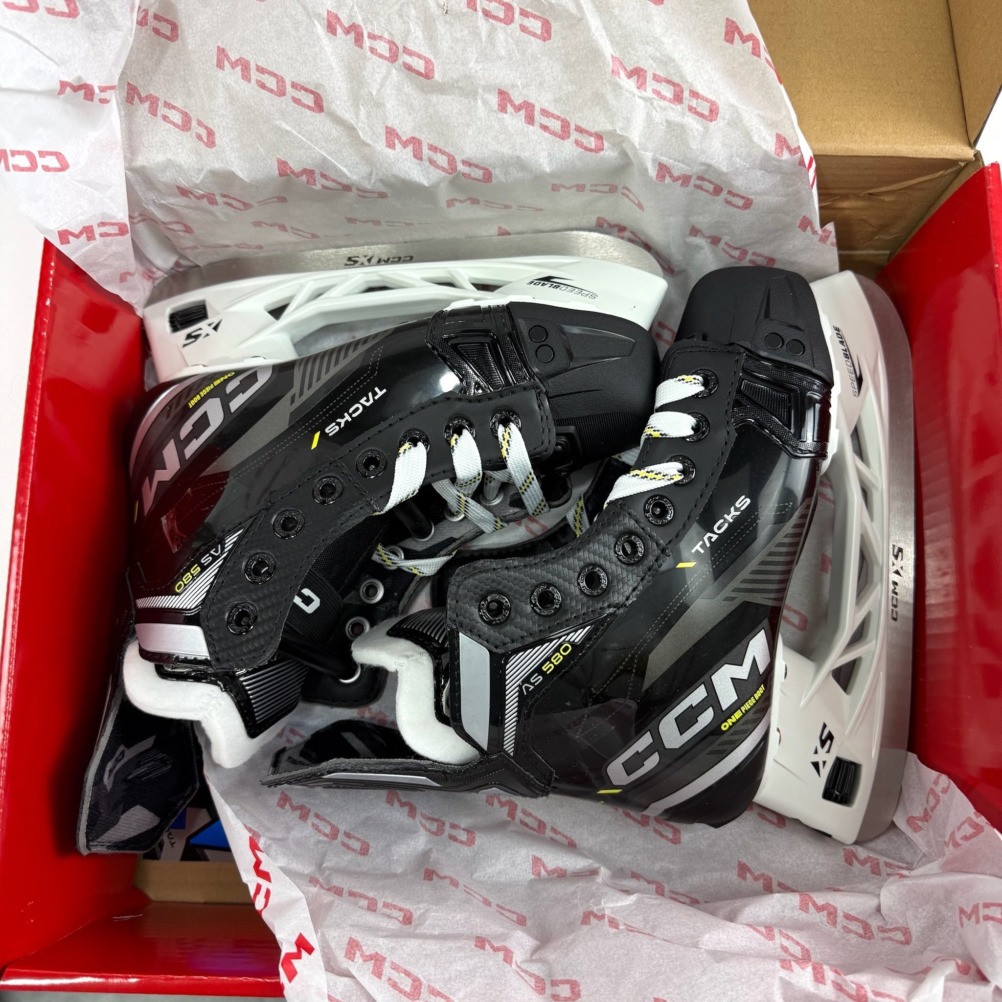 New CCM Tacks AS580 Skates | Jr 1-2 R | J724 - Top Flight Hockey