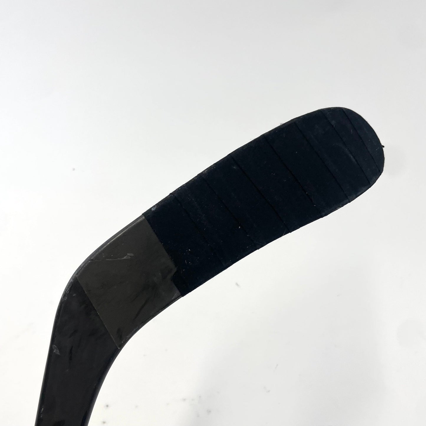 Maceachern | St Louis Blues | Used Left Handed CCM Ribcore Trigger 6 Pro P28 Curve 85 Flex Grip J269 - Top Flight Hockey