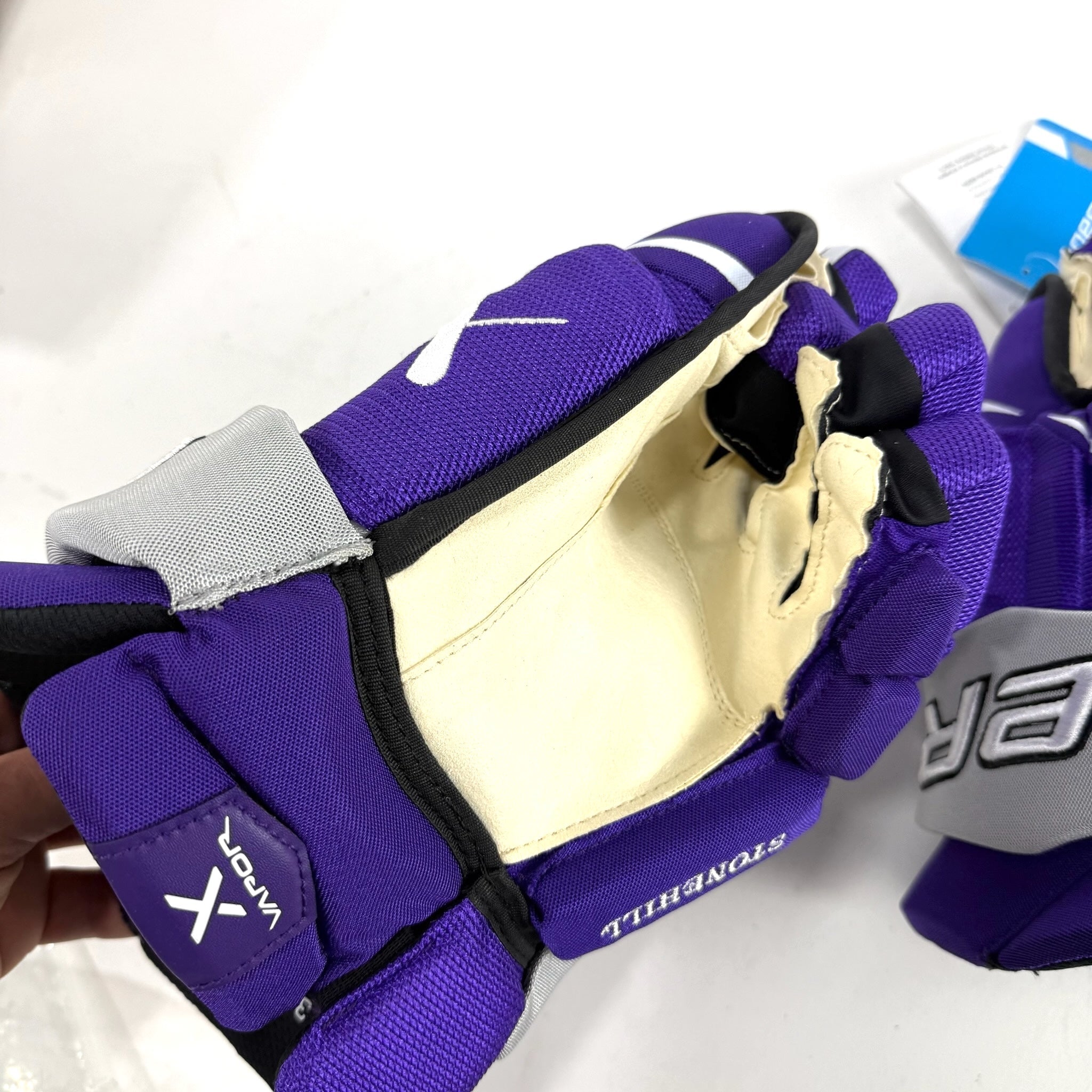 Brand New Purple Bauer Vapor Pro Stock Hockey Gloves - 15"