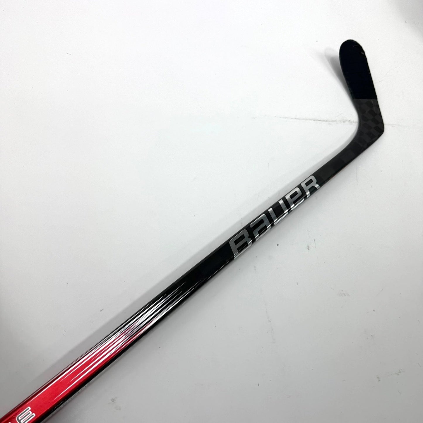 Used Left Red Bauer Vapor Hyperlite 2 | 87 Flex P28 Curve Grip | Ilya Mikheyev | BH191 - Top Flight Hockey