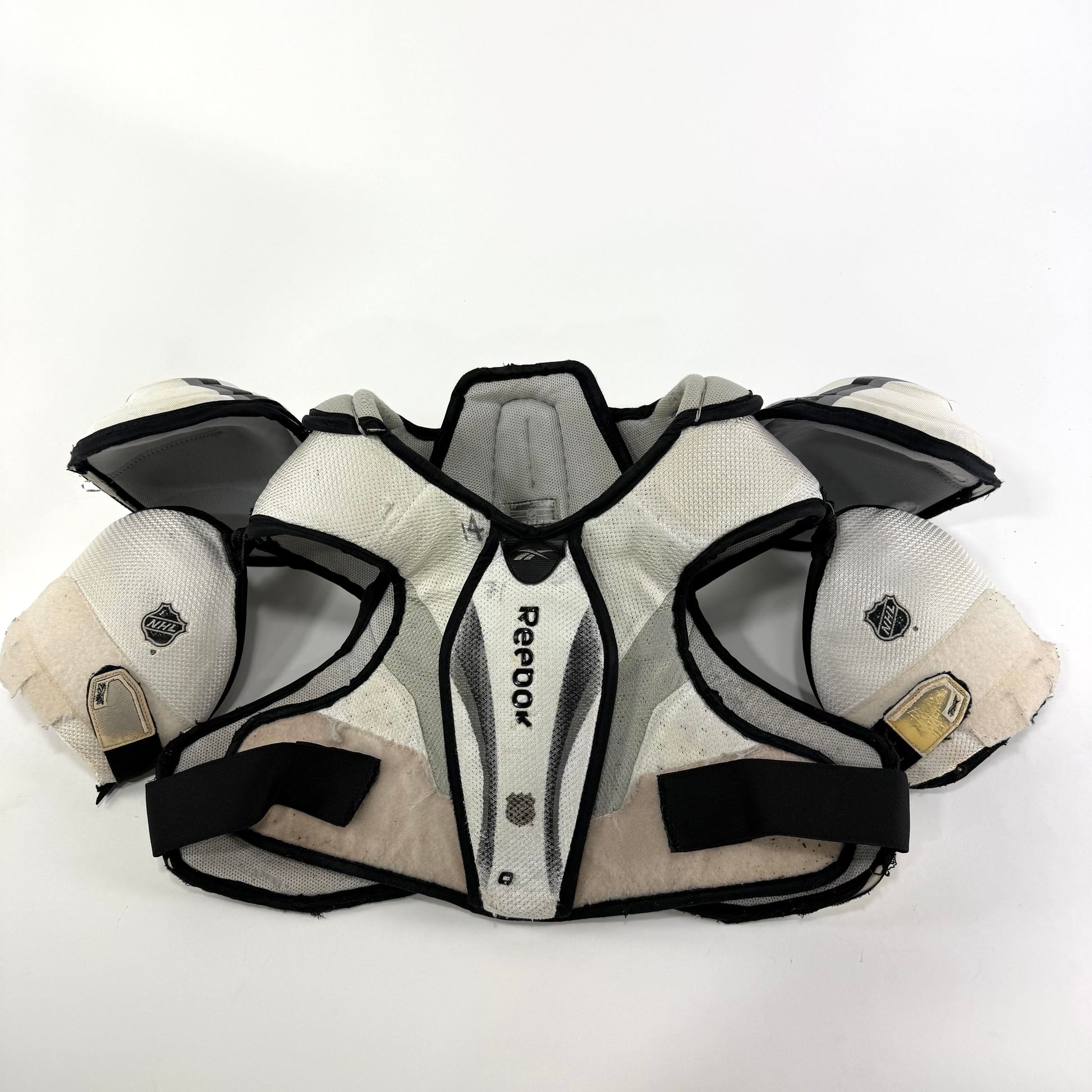 Used Reebok 5K Pro Shoulder Pads | Medium/Large | U221 - Top Flight Hockey