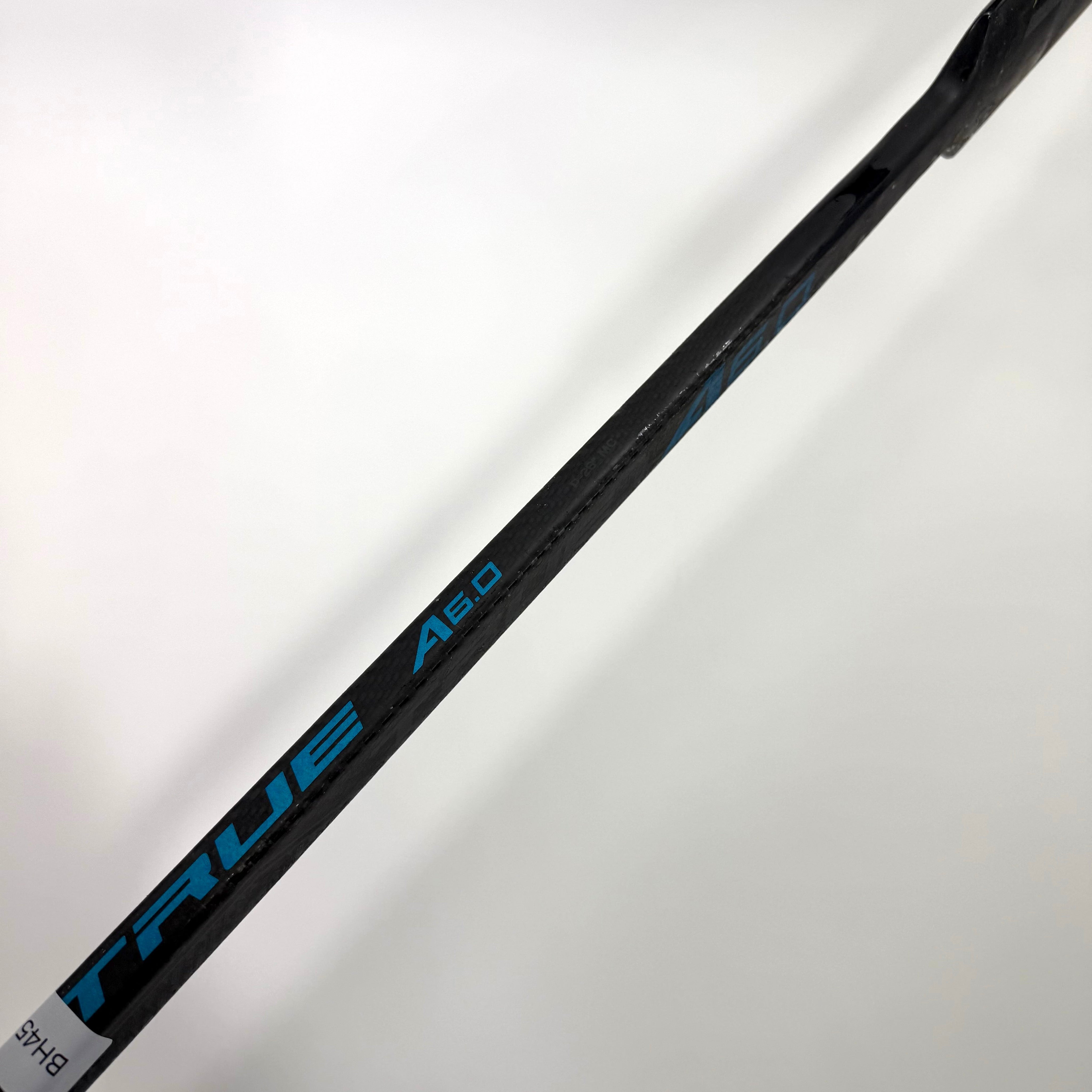 Used Full Right True A 6.0 Goalie Stick | 26" Paddle MC Curve | BH455 - Top Flight Hockey